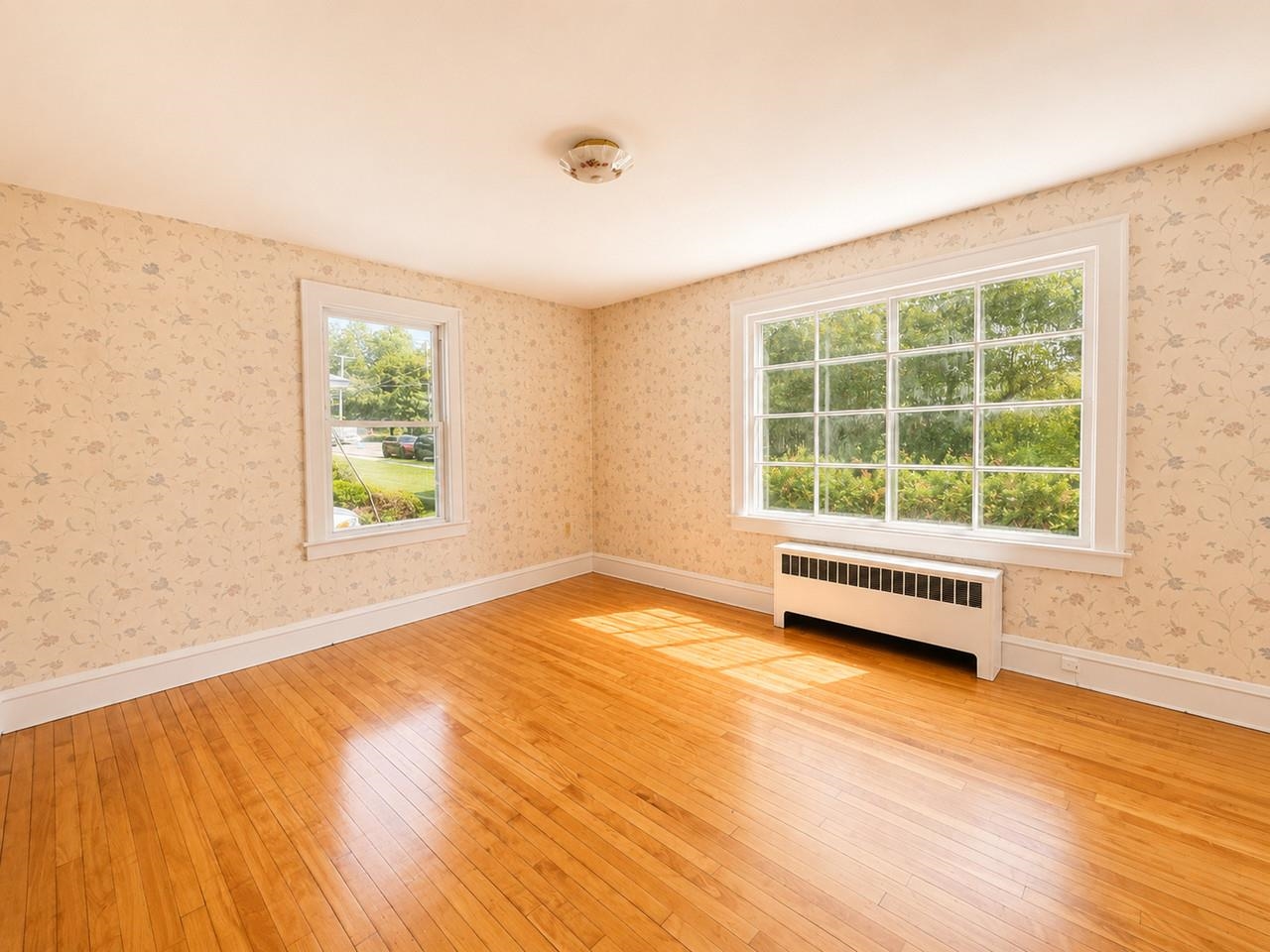 374 Flynn Avenue Property Photo 14