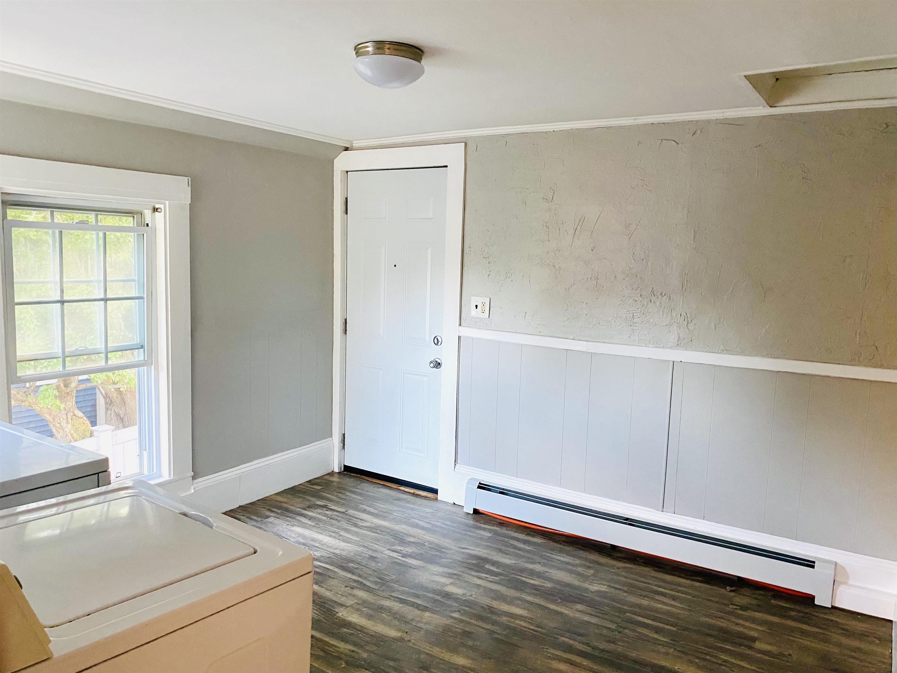 60 Washington Street Property Photo 8