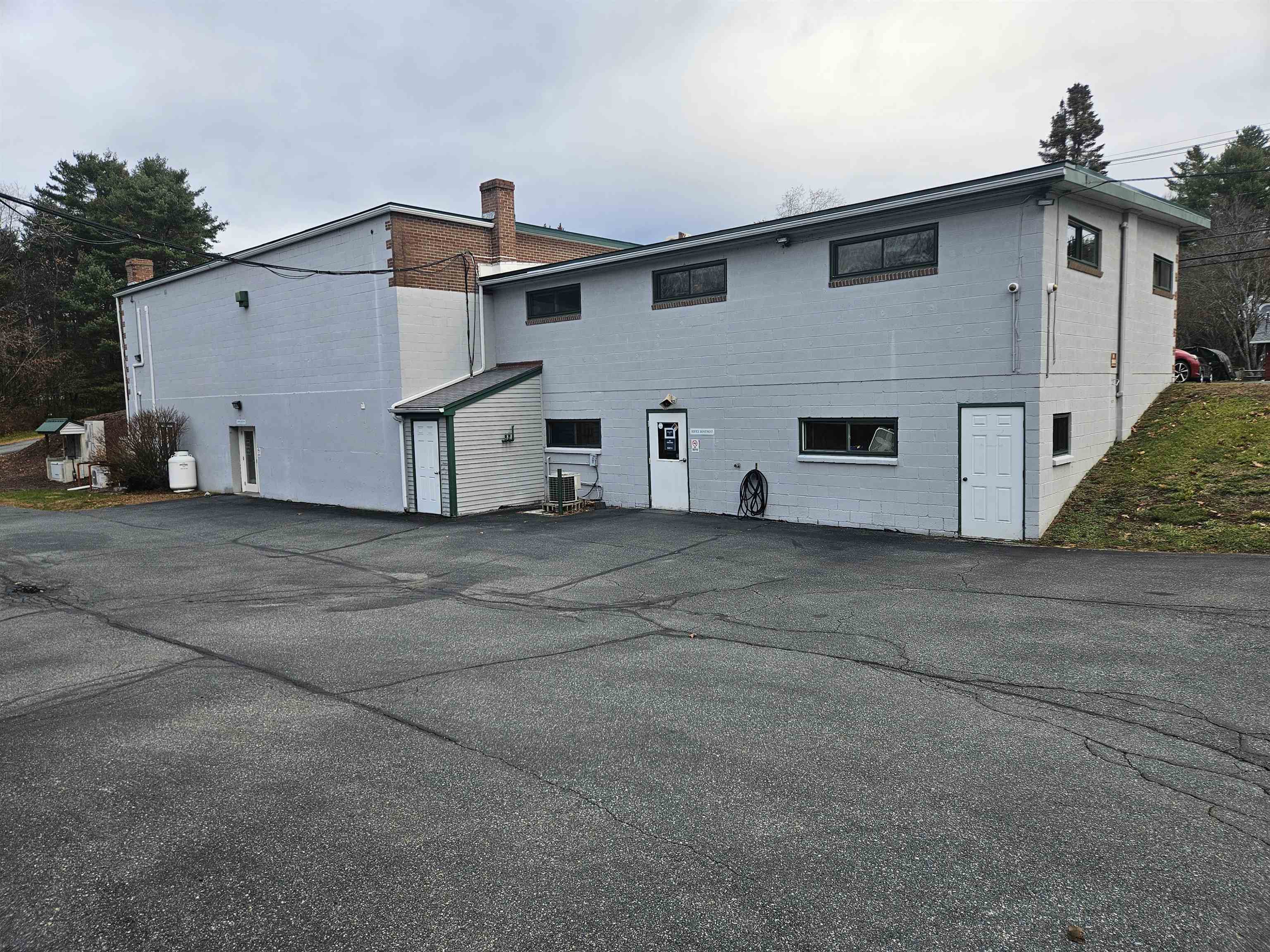 240 Meriden Road Property Photo 13