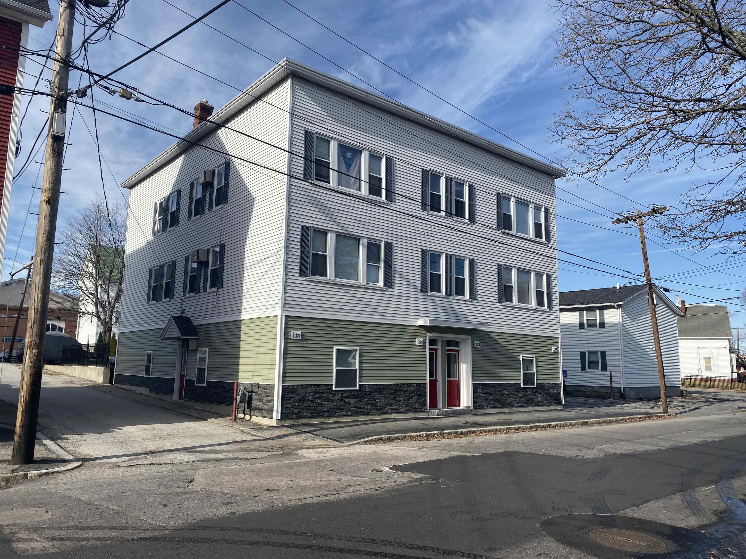129 Second Street Property Photo 2