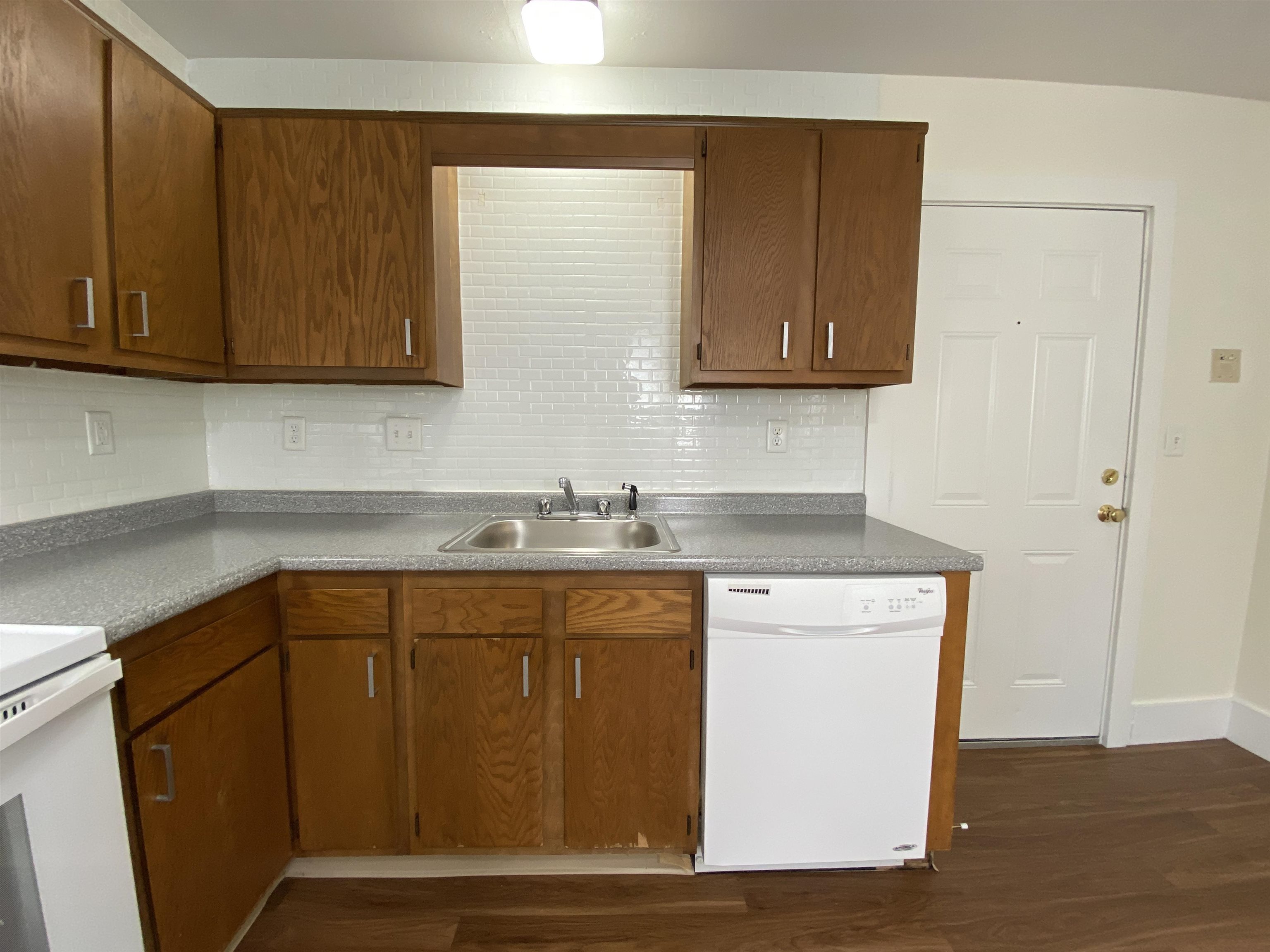 616 Union Street Property Photo 11