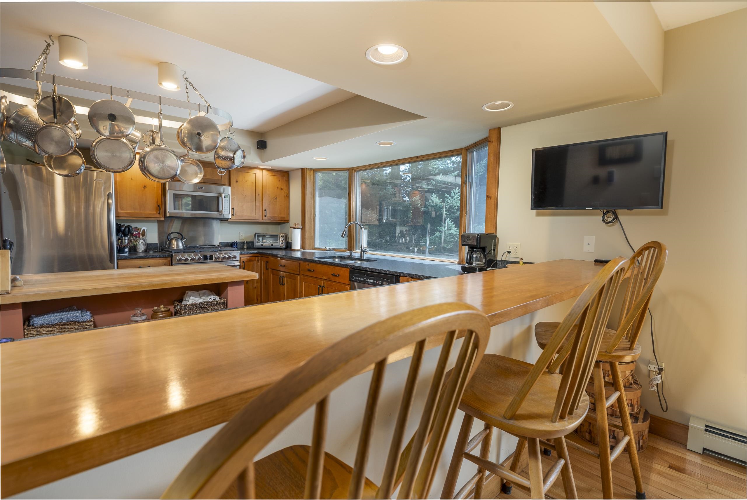 182 Bearly Hi Way Property Photo 13