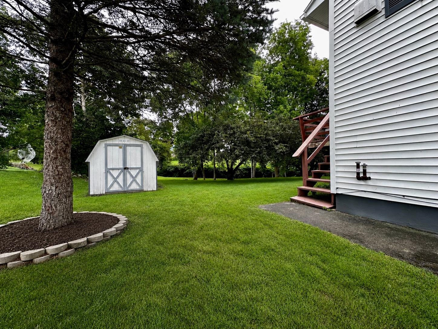29 Ronaldo Court Property Photo 3