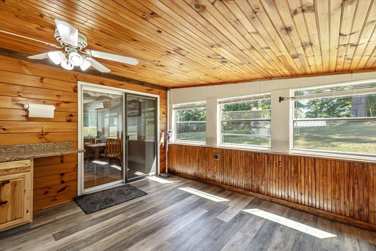 106 Route 7 North Property Photo 27