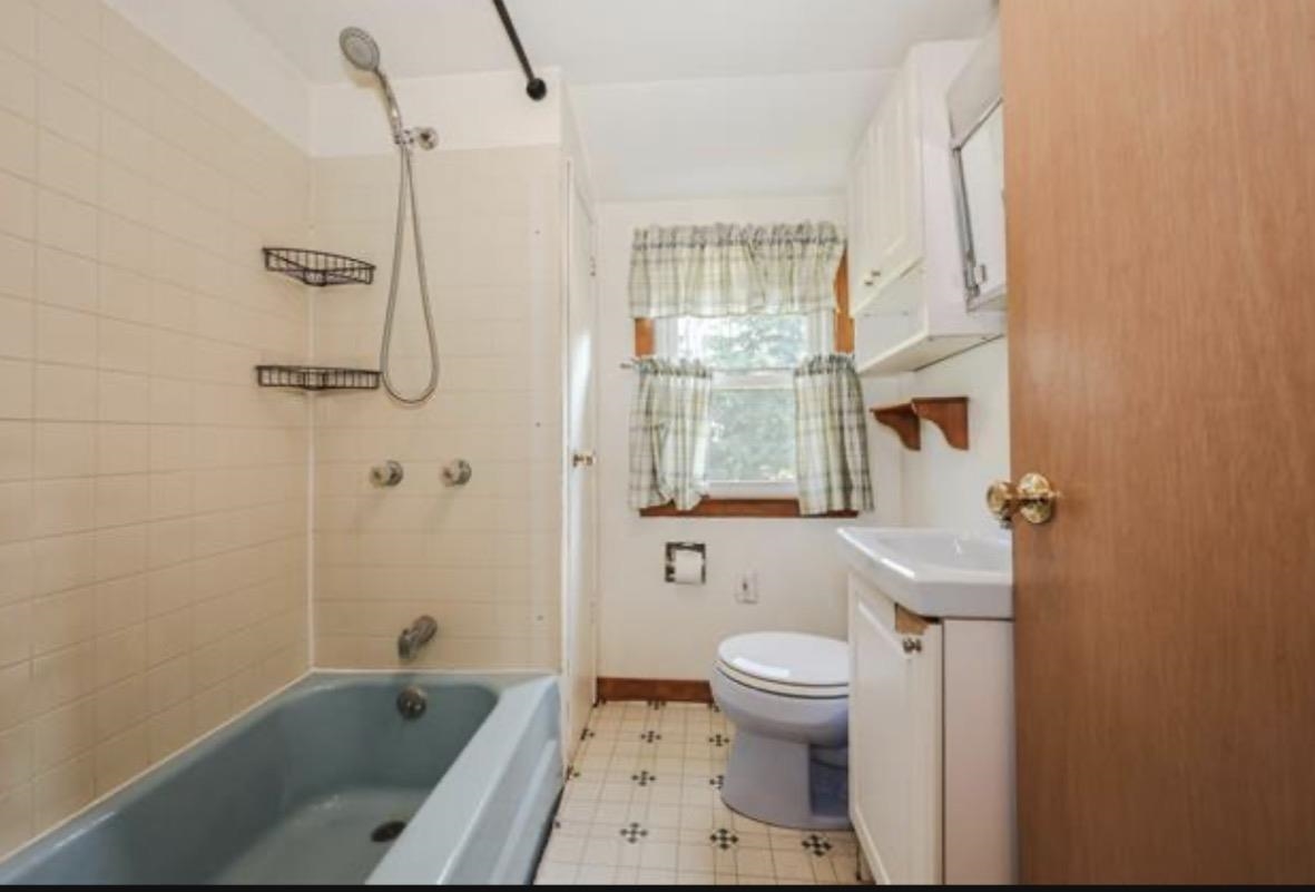 1 Gumpas Hill Road Property Photo 36