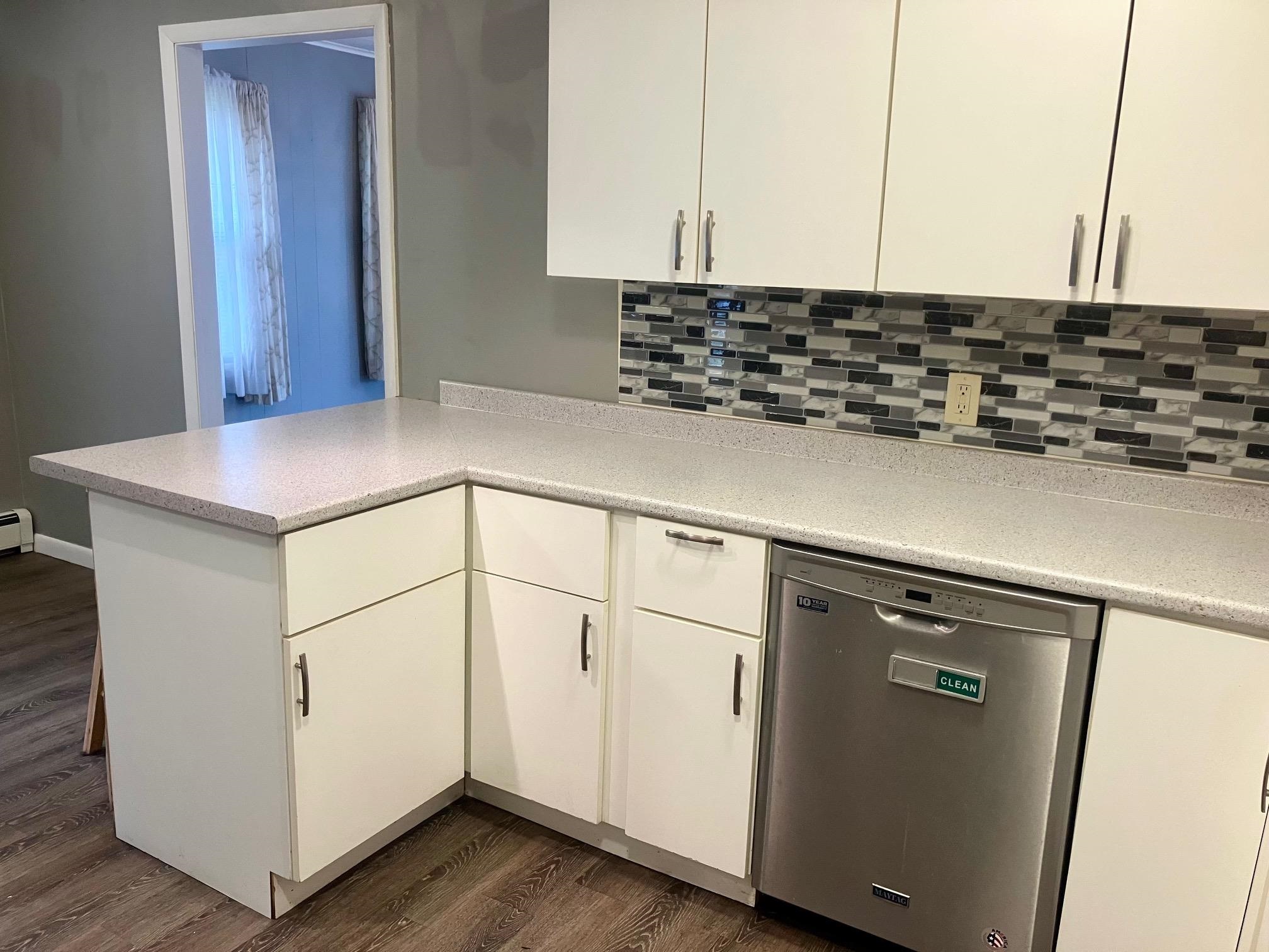 48 1/2 Greenwich Street Property Photo 11