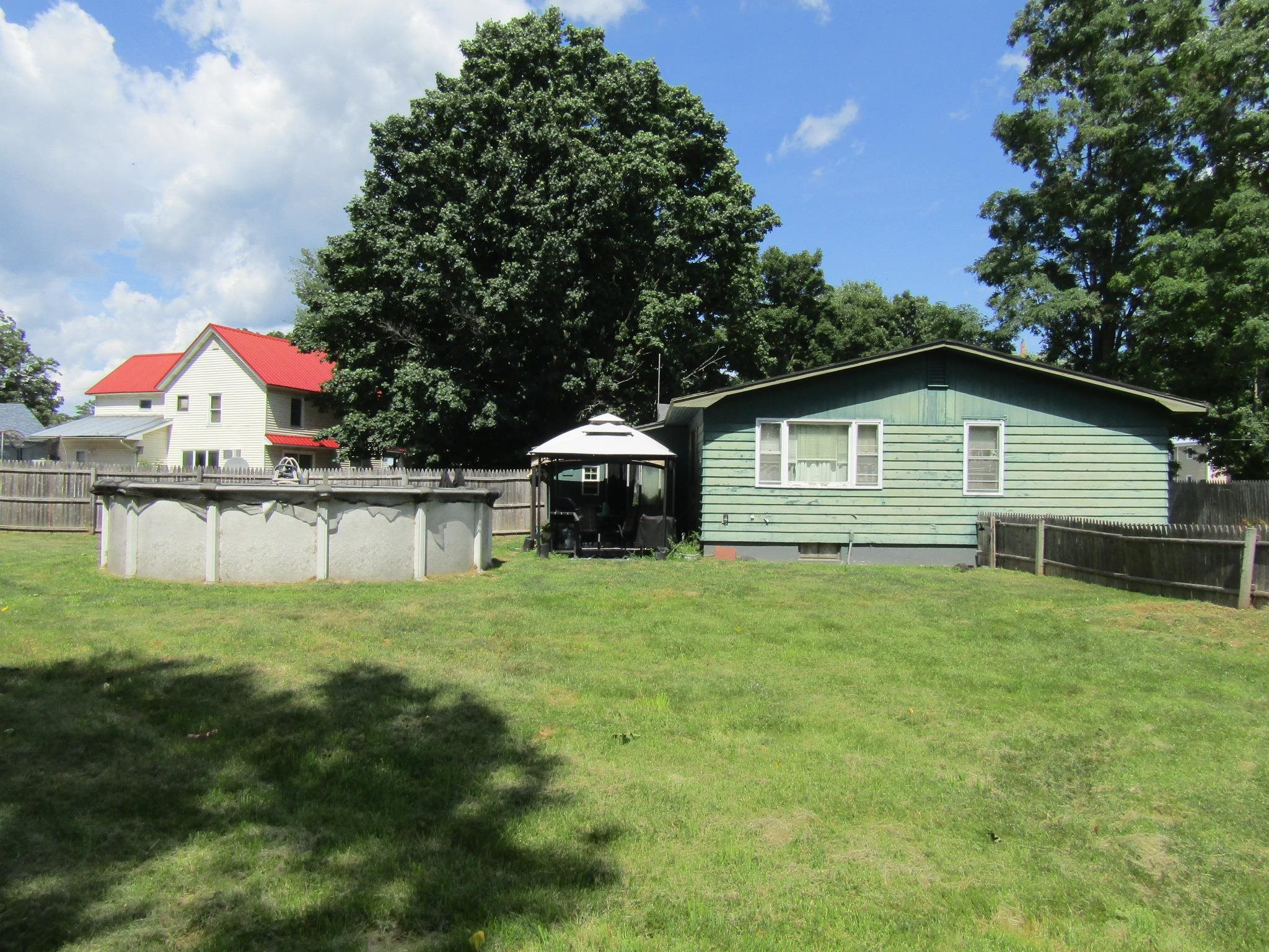 48 1/2 Greenwich Street Property Photo 45