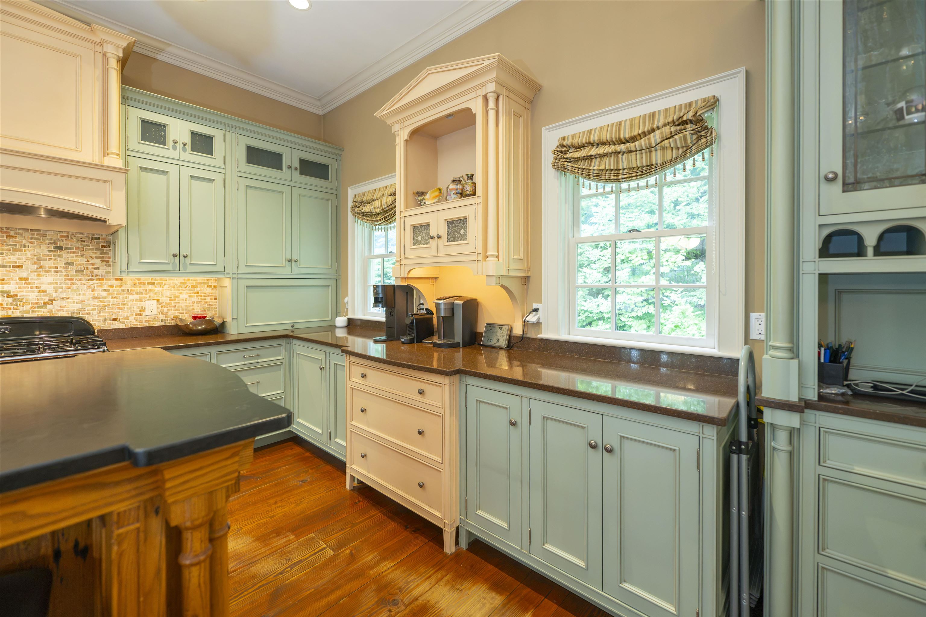 145 Stephen Day Lane Property Photo 10