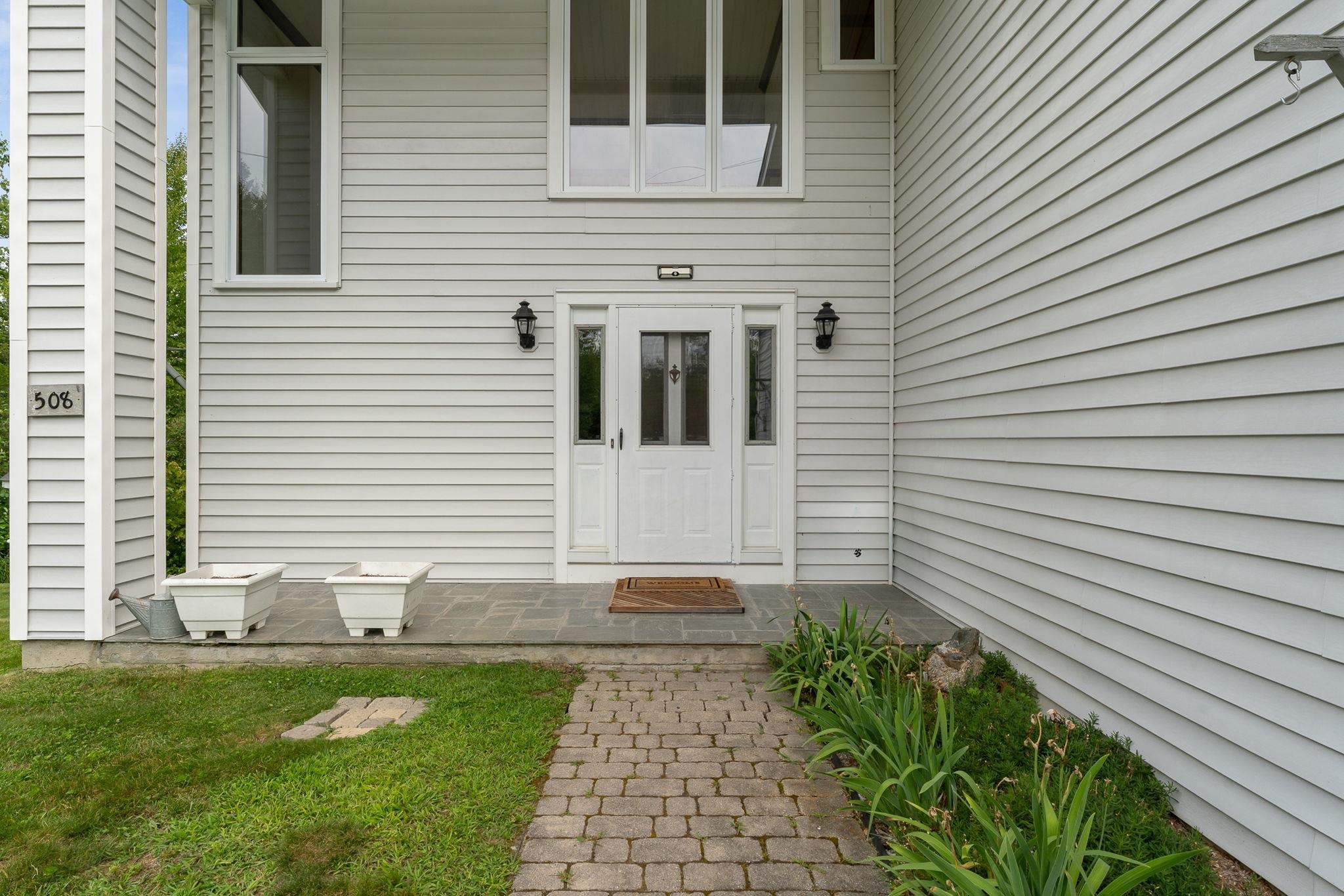 508 Lakeside Drive Property Photo 11