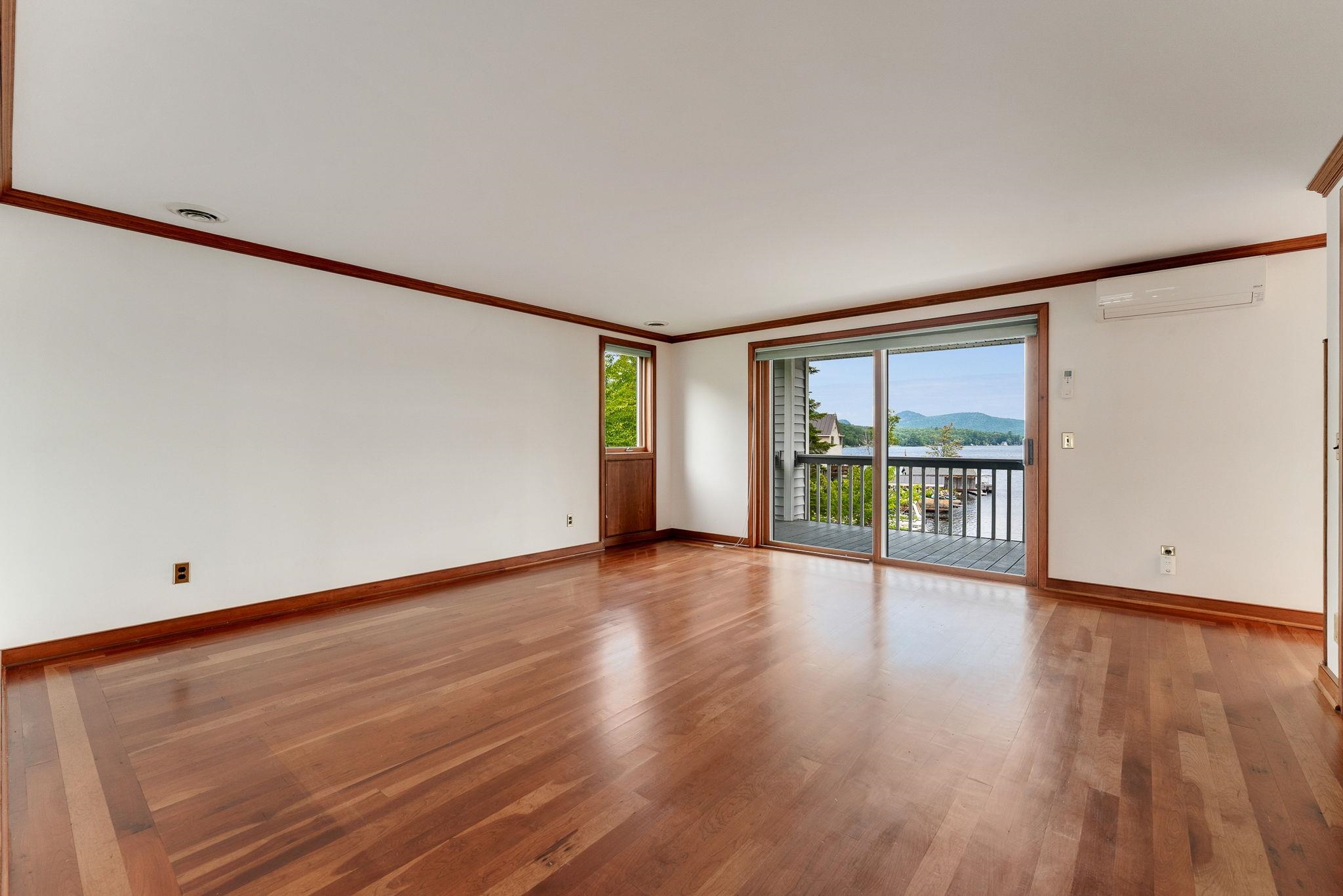 508 Lakeside Drive Property Photo 28