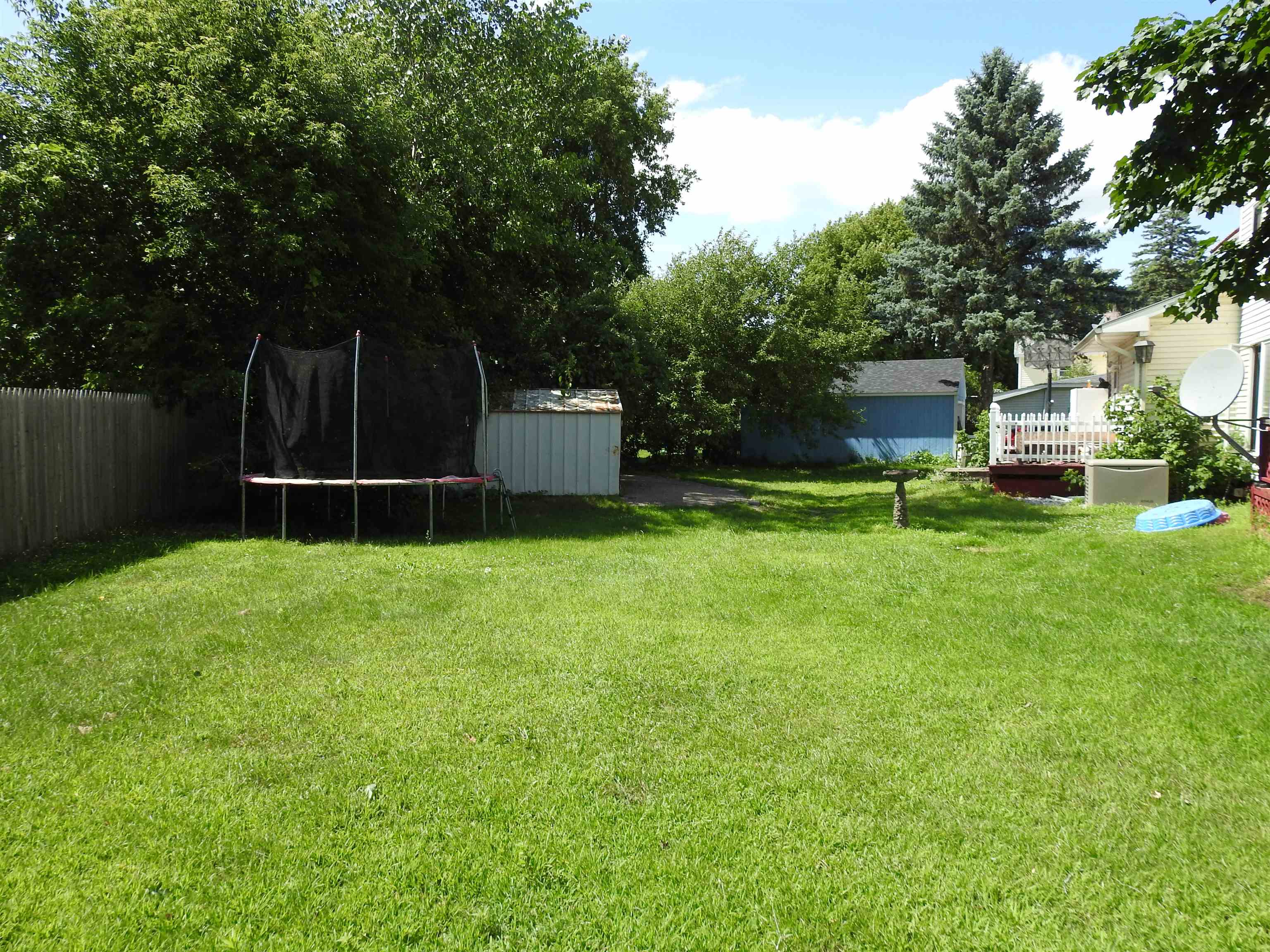 48 Greenwich Street Property Photo 9