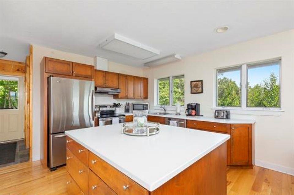 719 Roundabout Road Property Photo 13