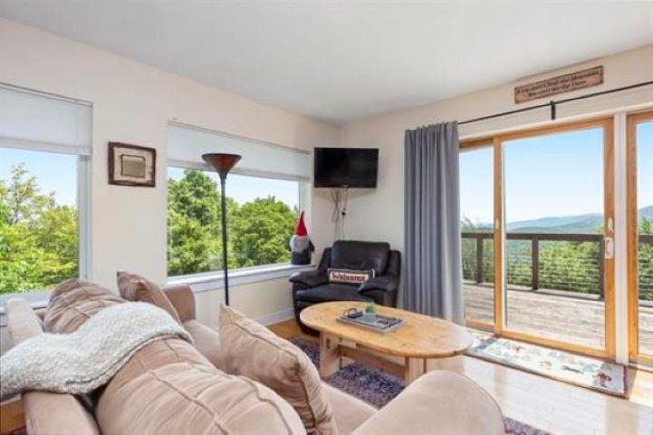 719 Roundabout Road Property Photo 16