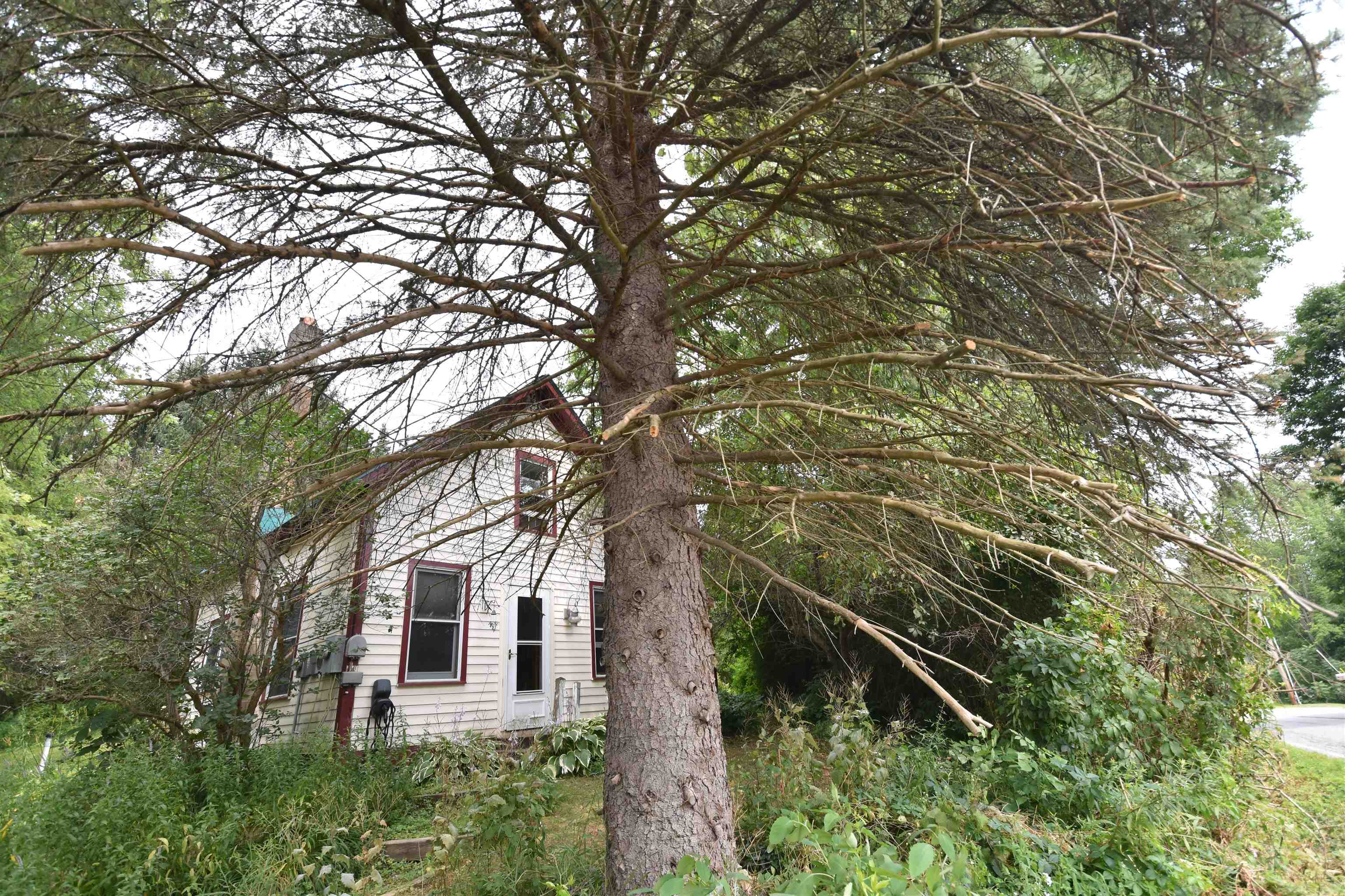 504 Hardscrabble Road Property Photo 5