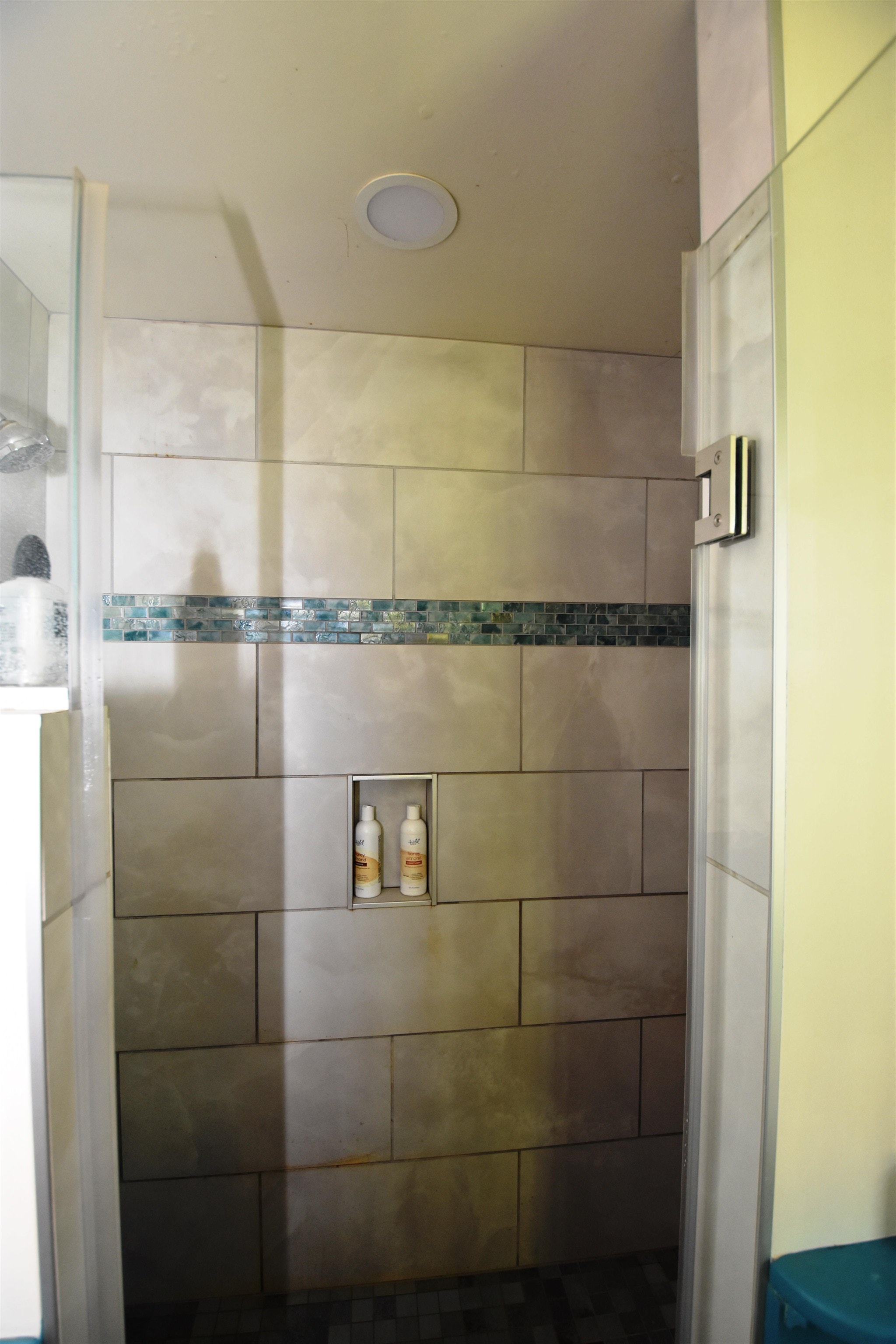 504 Hardscrabble Road Property Photo 12