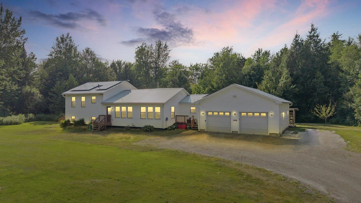 3429 Rice Hill Road Property Photo 3