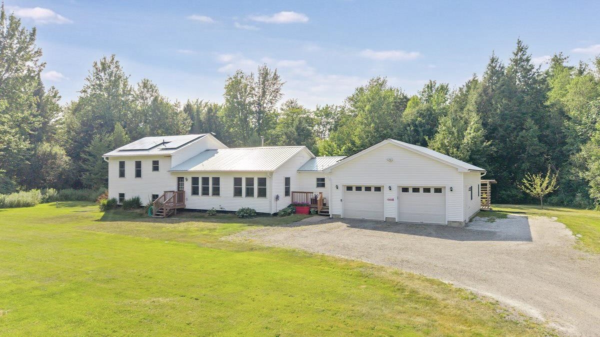 3429 Rice Hill Road Property Photo 4