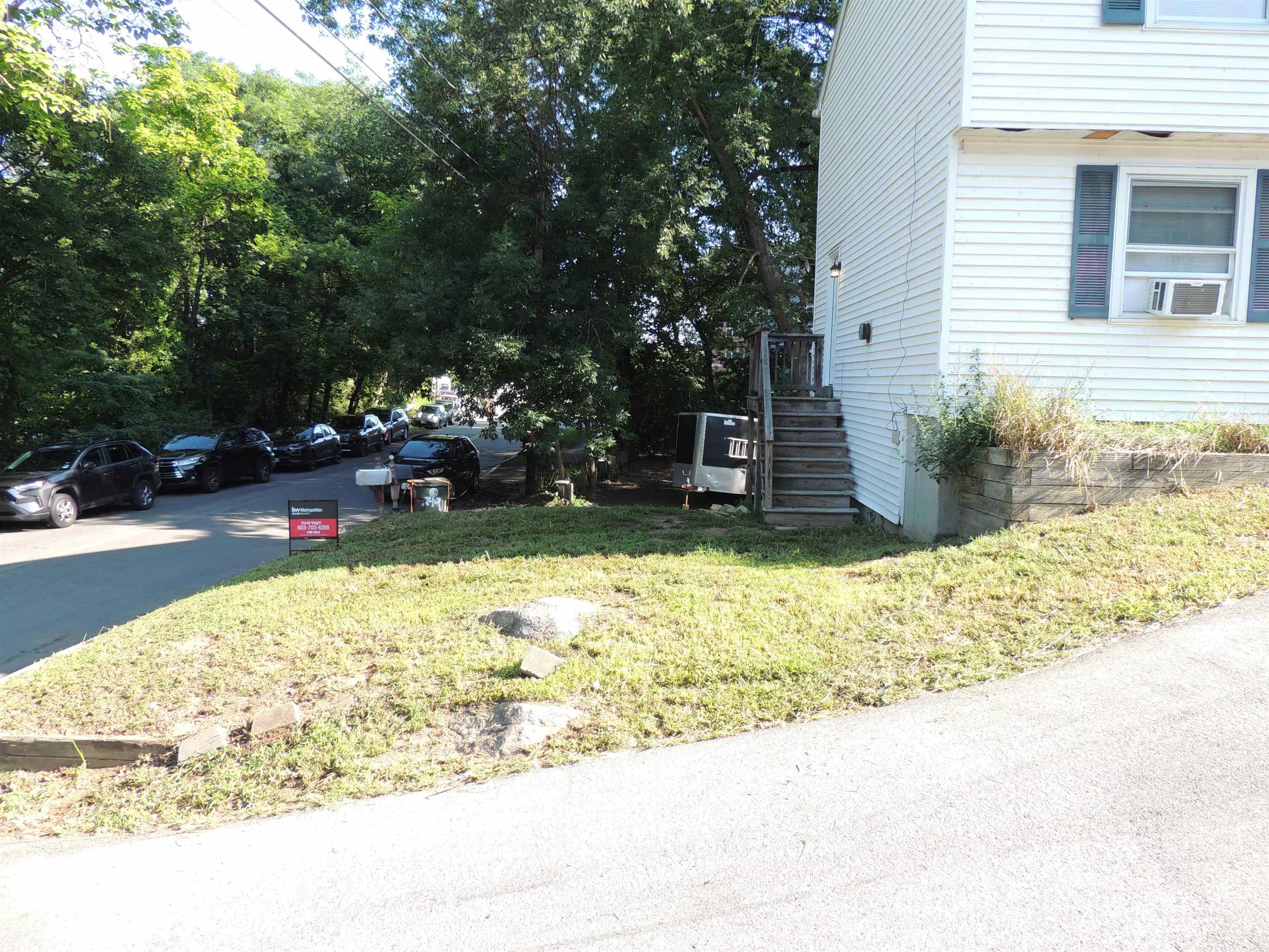 249 Dunbar Street Property Photo 2