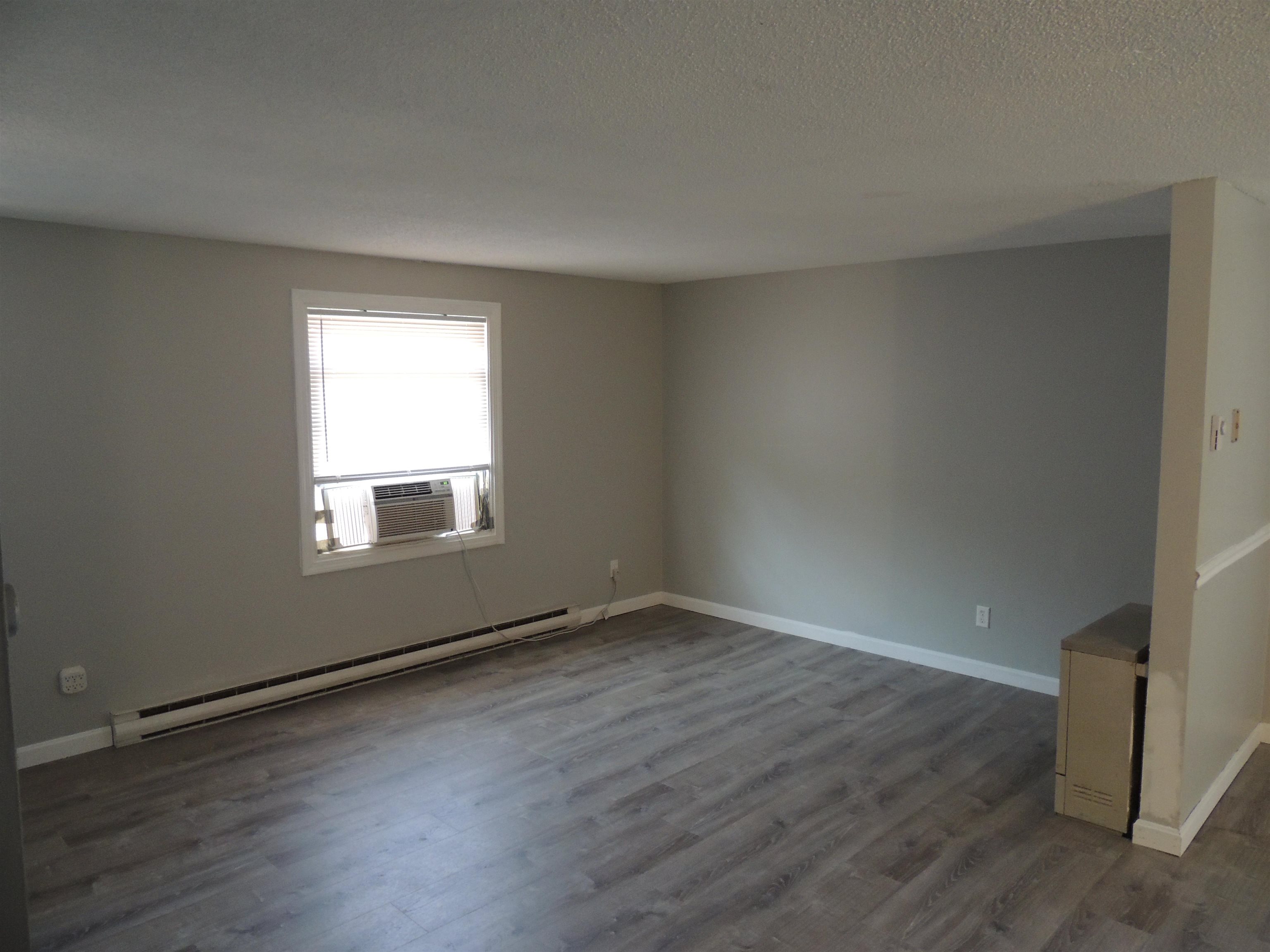 249 Dunbar Street Property Photo 5
