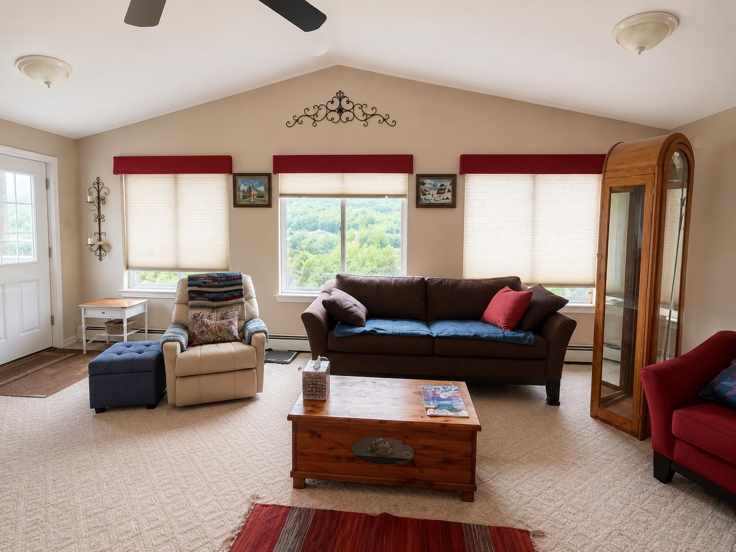 2 Nibroc Street Property Photo 8
