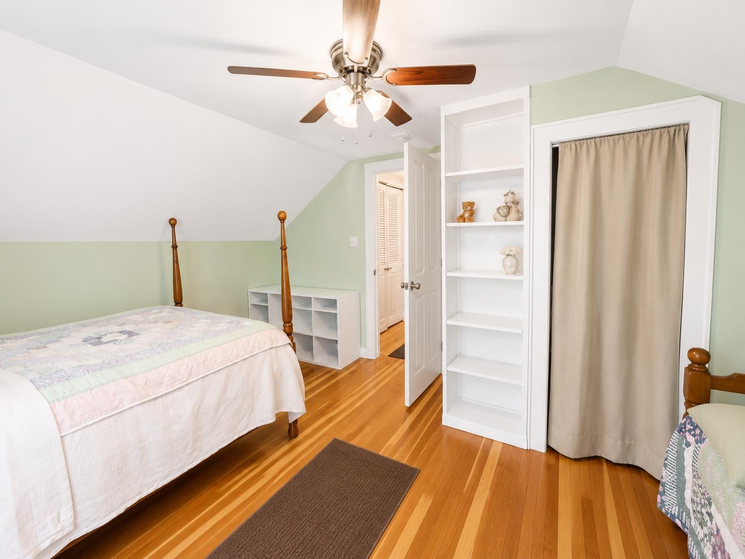 2 Nibroc Street Property Photo 23
