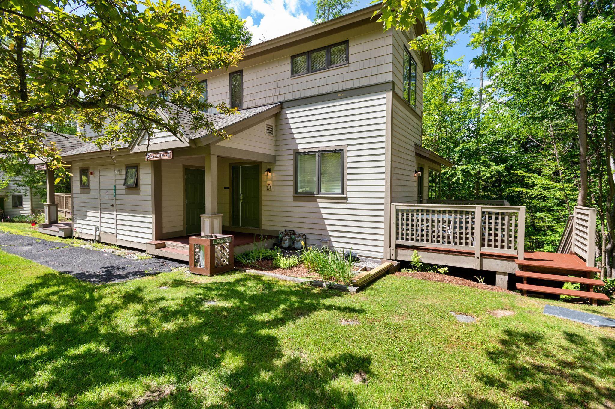 169 Willows Hill Drive Property Photo 1