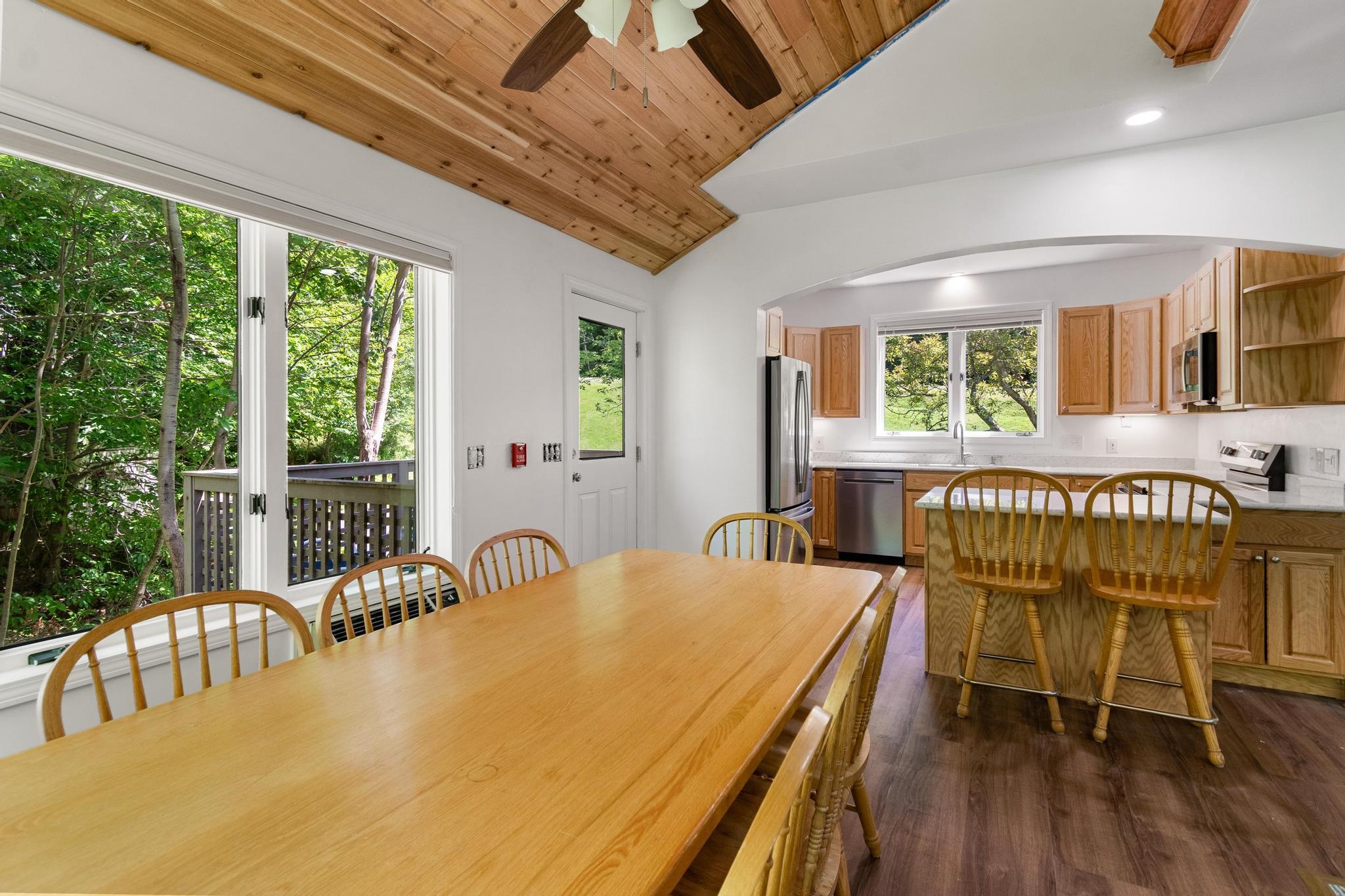 169 Willows Hill Drive Property Photo 14