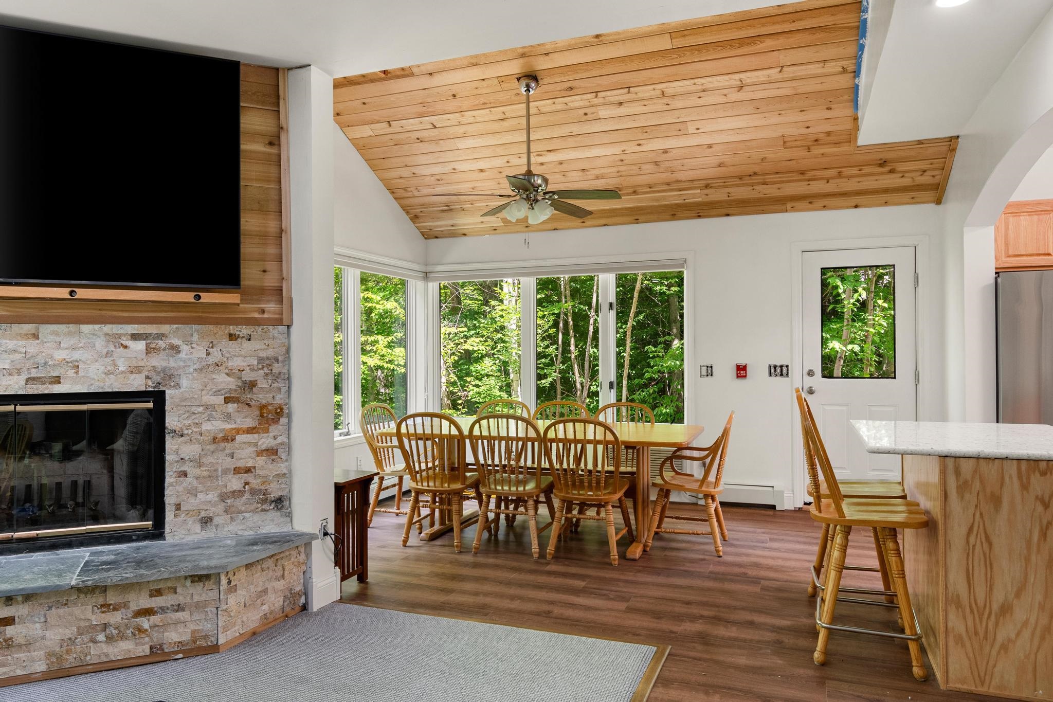 169 Willows Hill Drive Property Photo 18