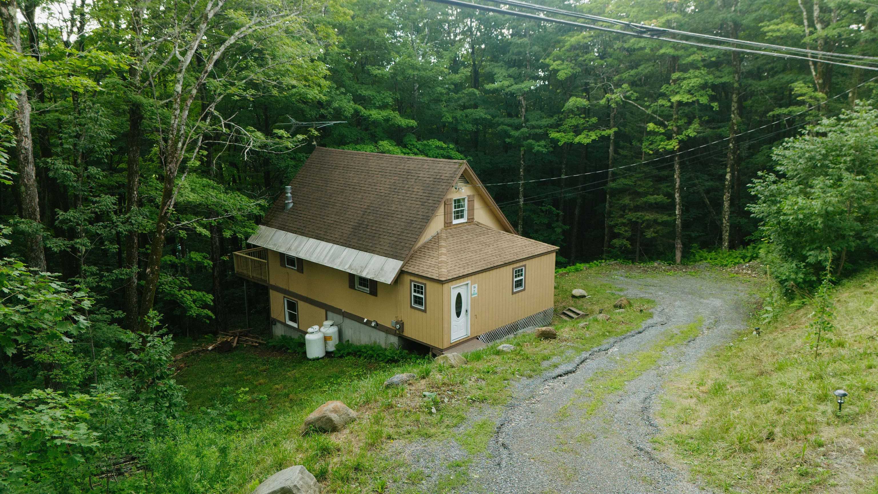 21 Big Bend Loop Property Photo 1