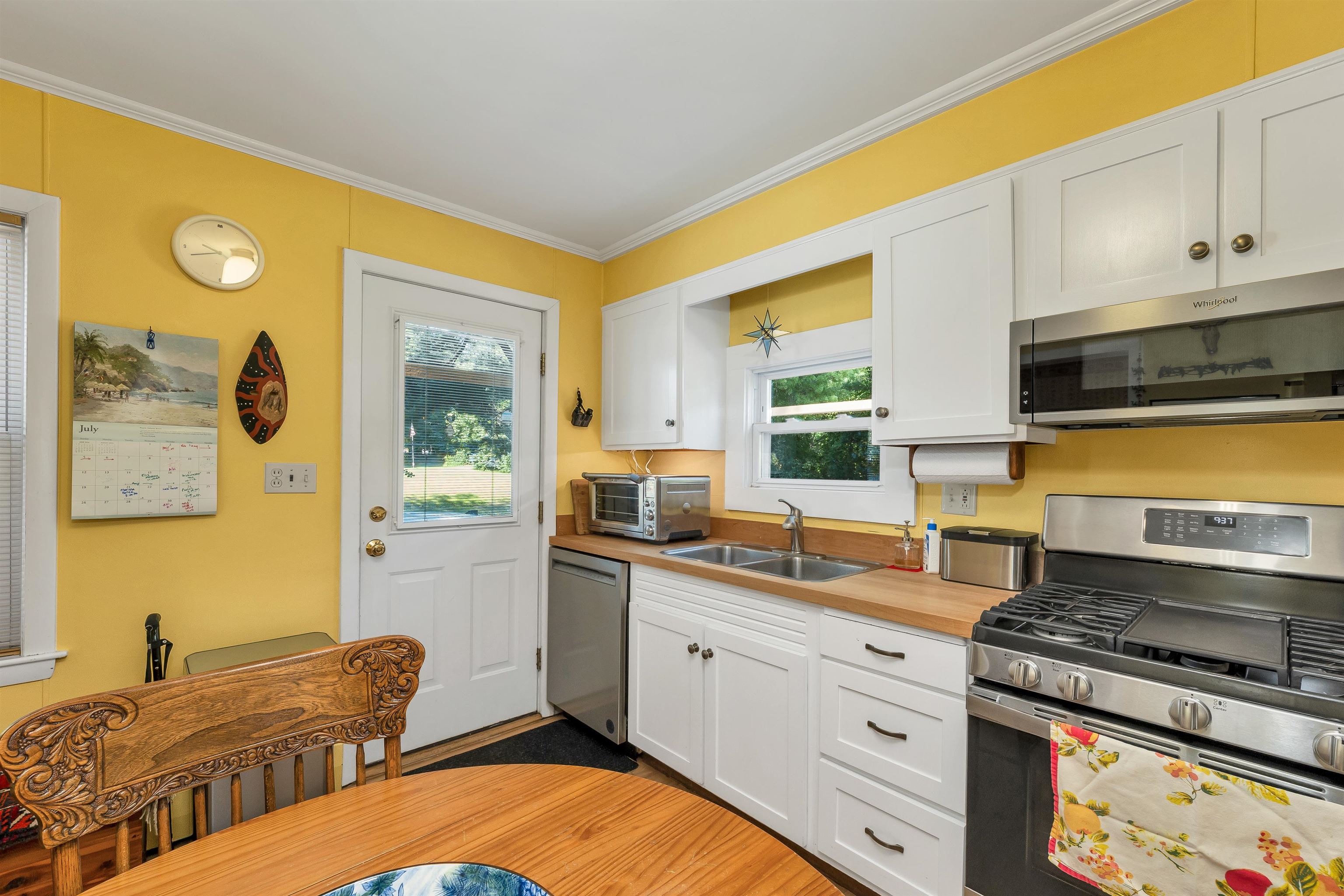369 High Street Property Photo 5