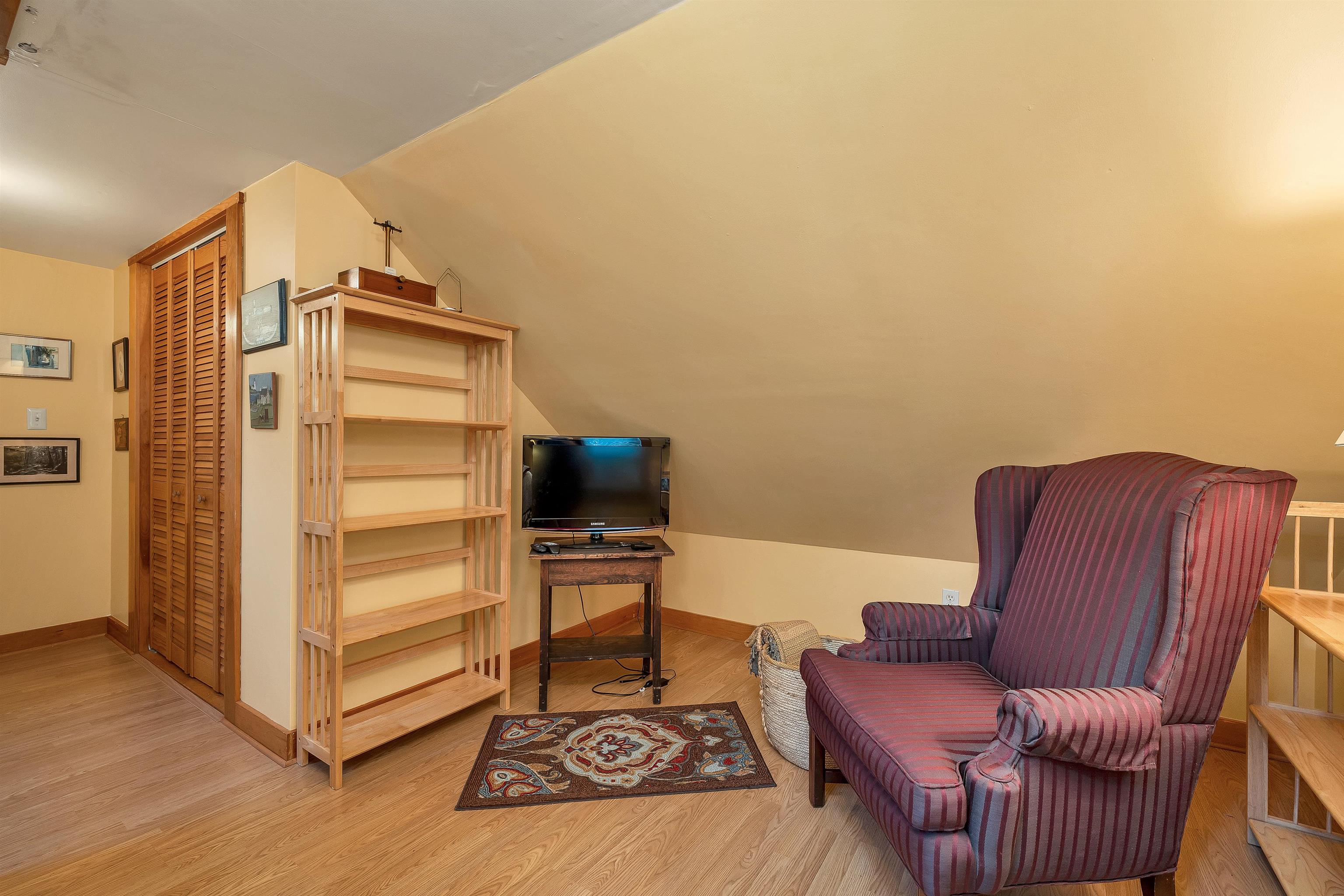369 High Street Property Photo 22