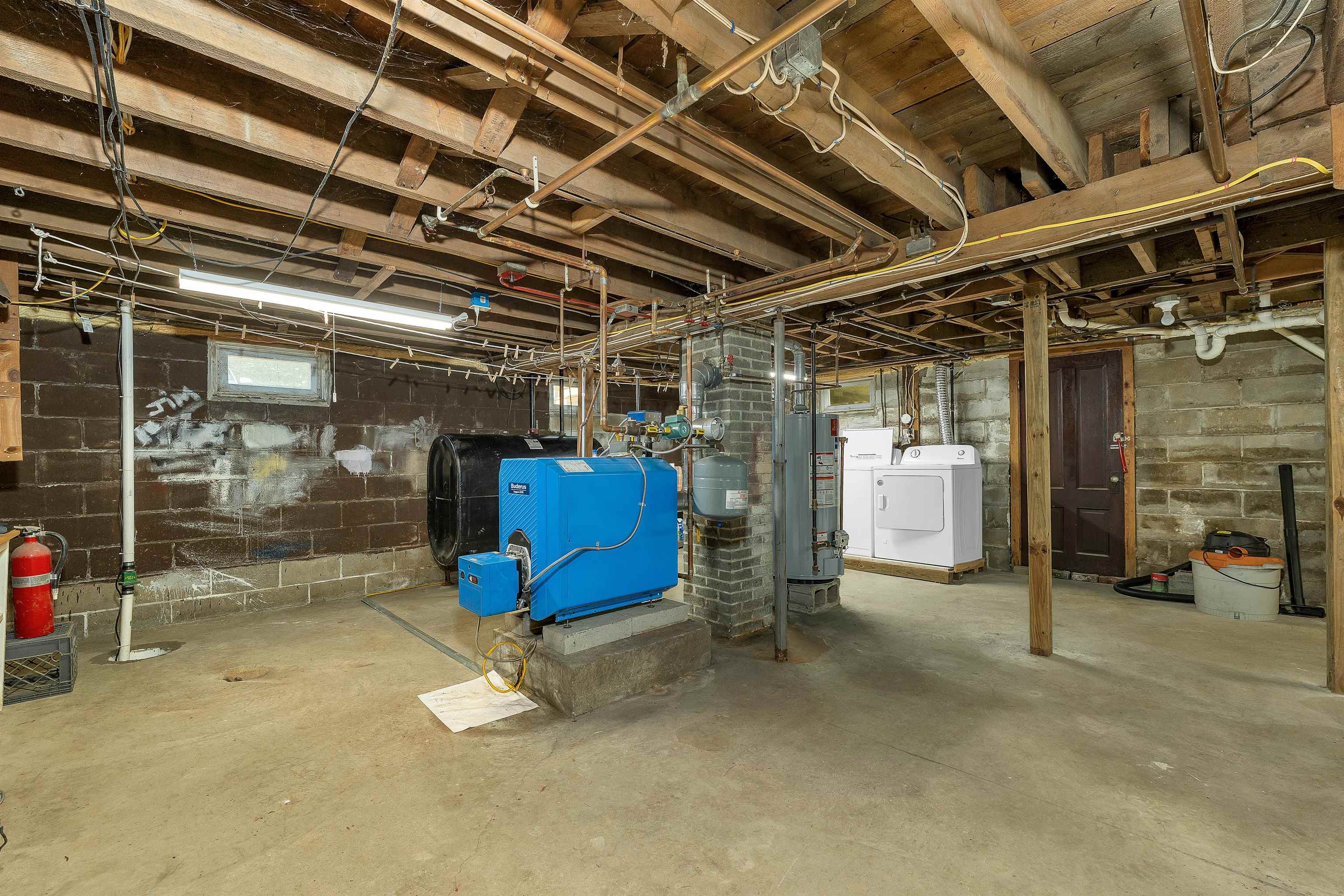 369 High Street Property Photo 33