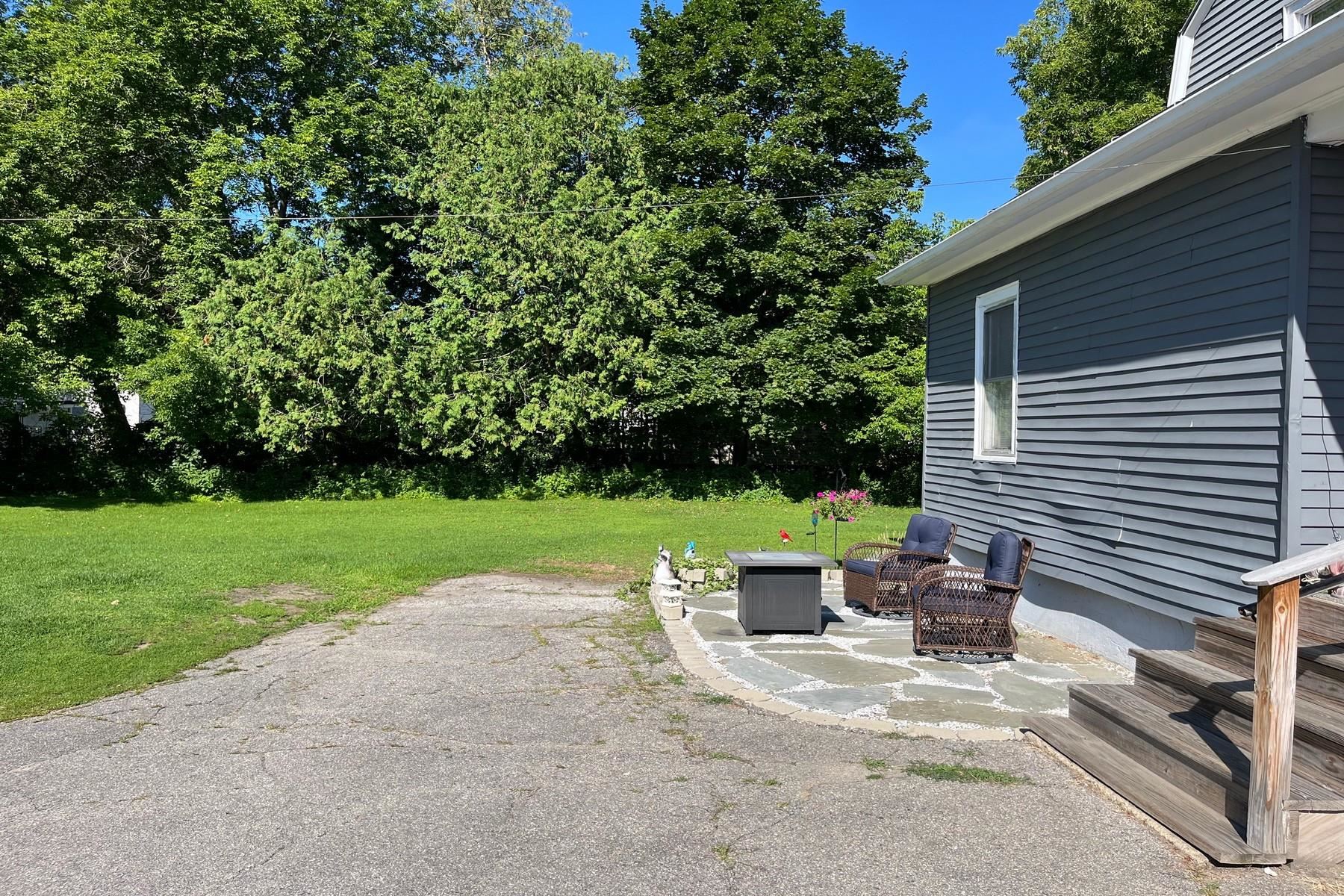 126 Crescent Street Property Photo 12