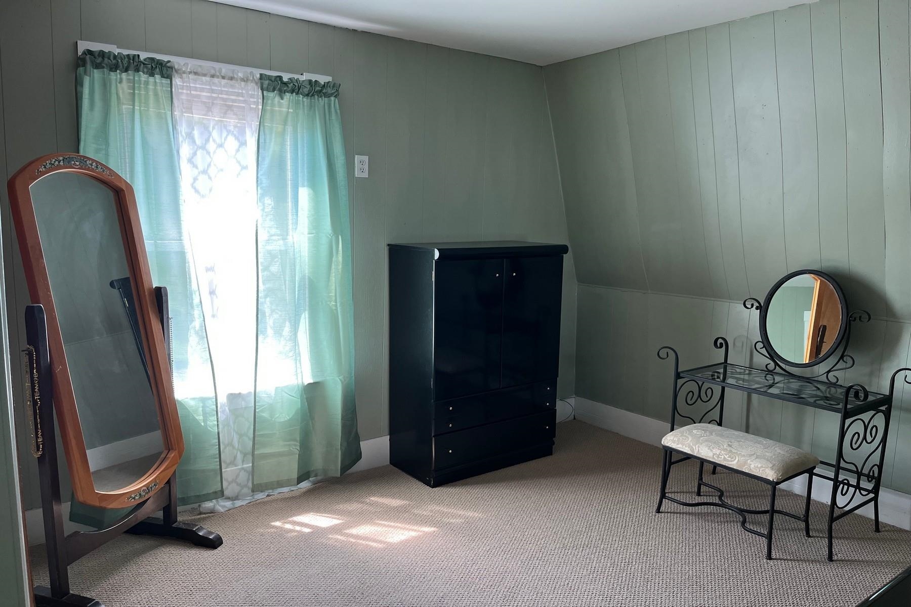 126 Crescent Street Property Photo 53