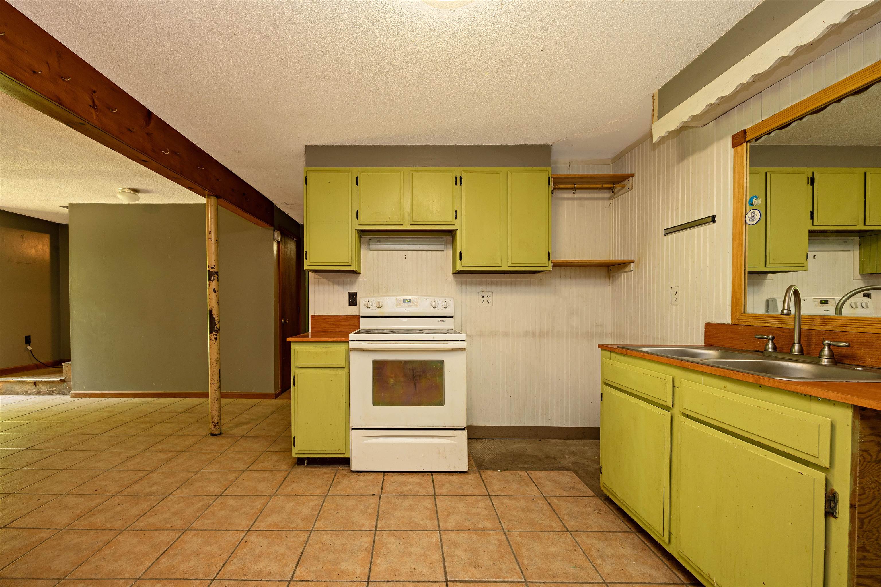 1174 Kidder Road Property Photo 10