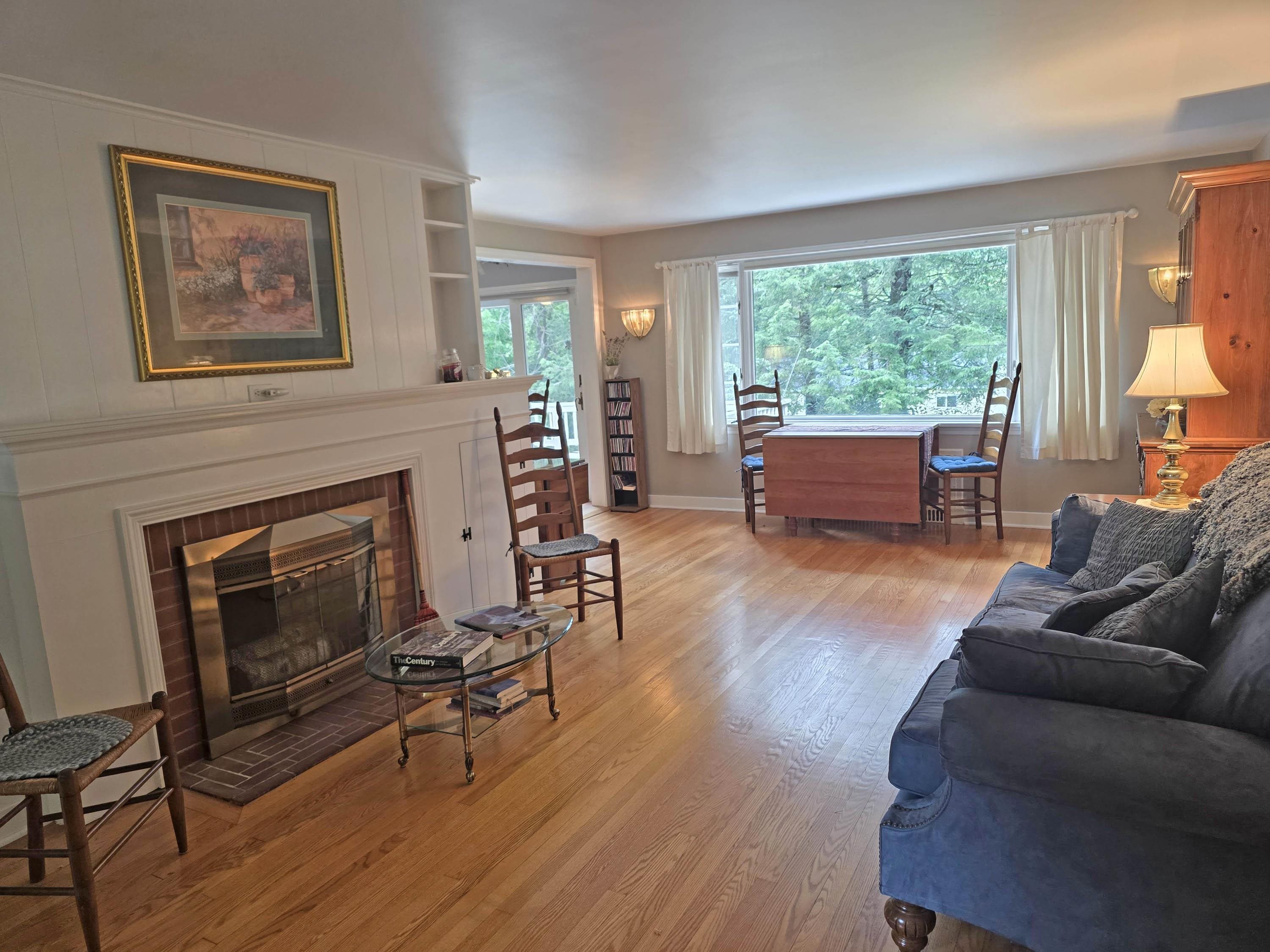 72 Green Meadow Property Photo 11