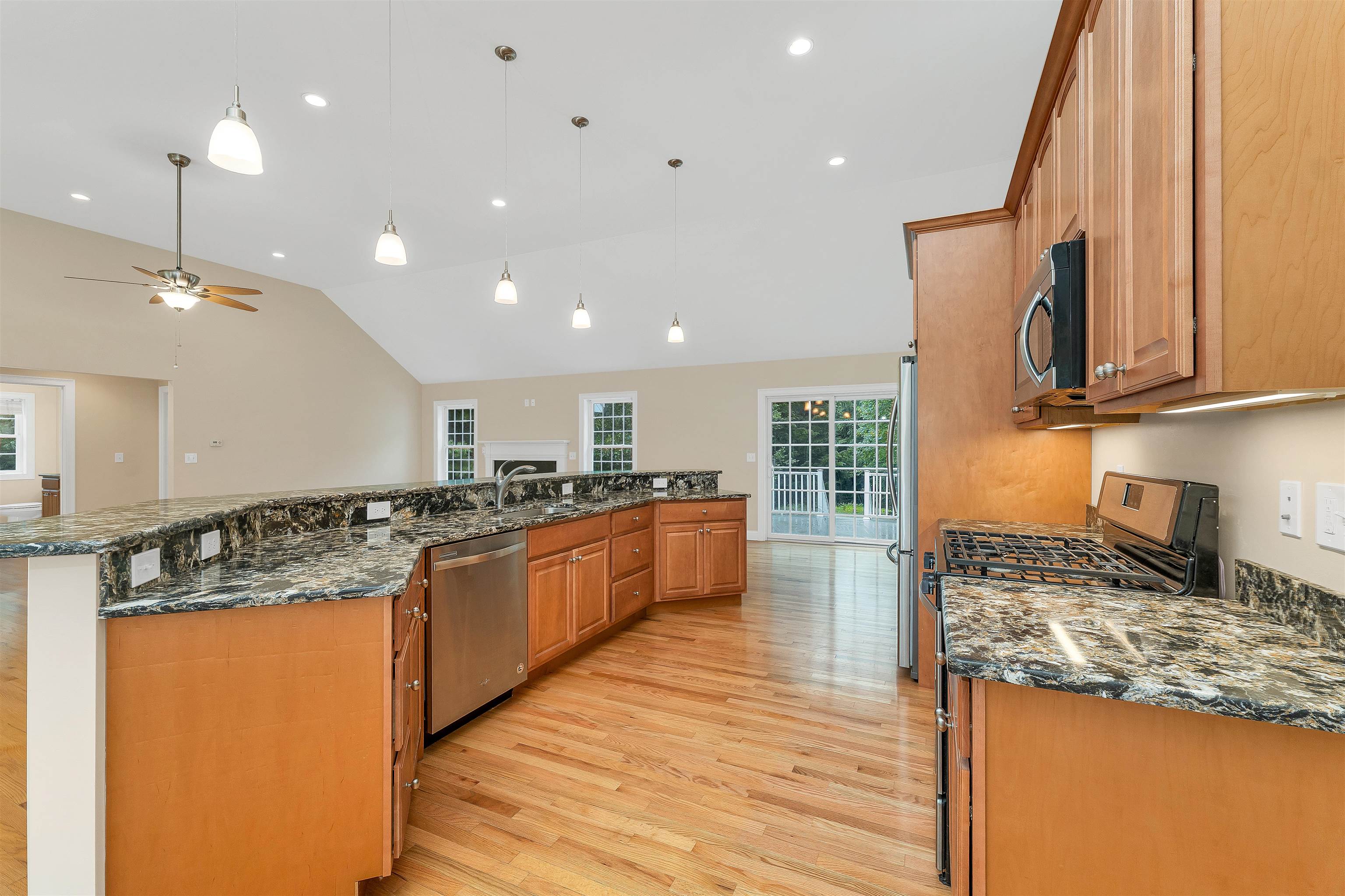 10 Zoe Lane Property Photo 1