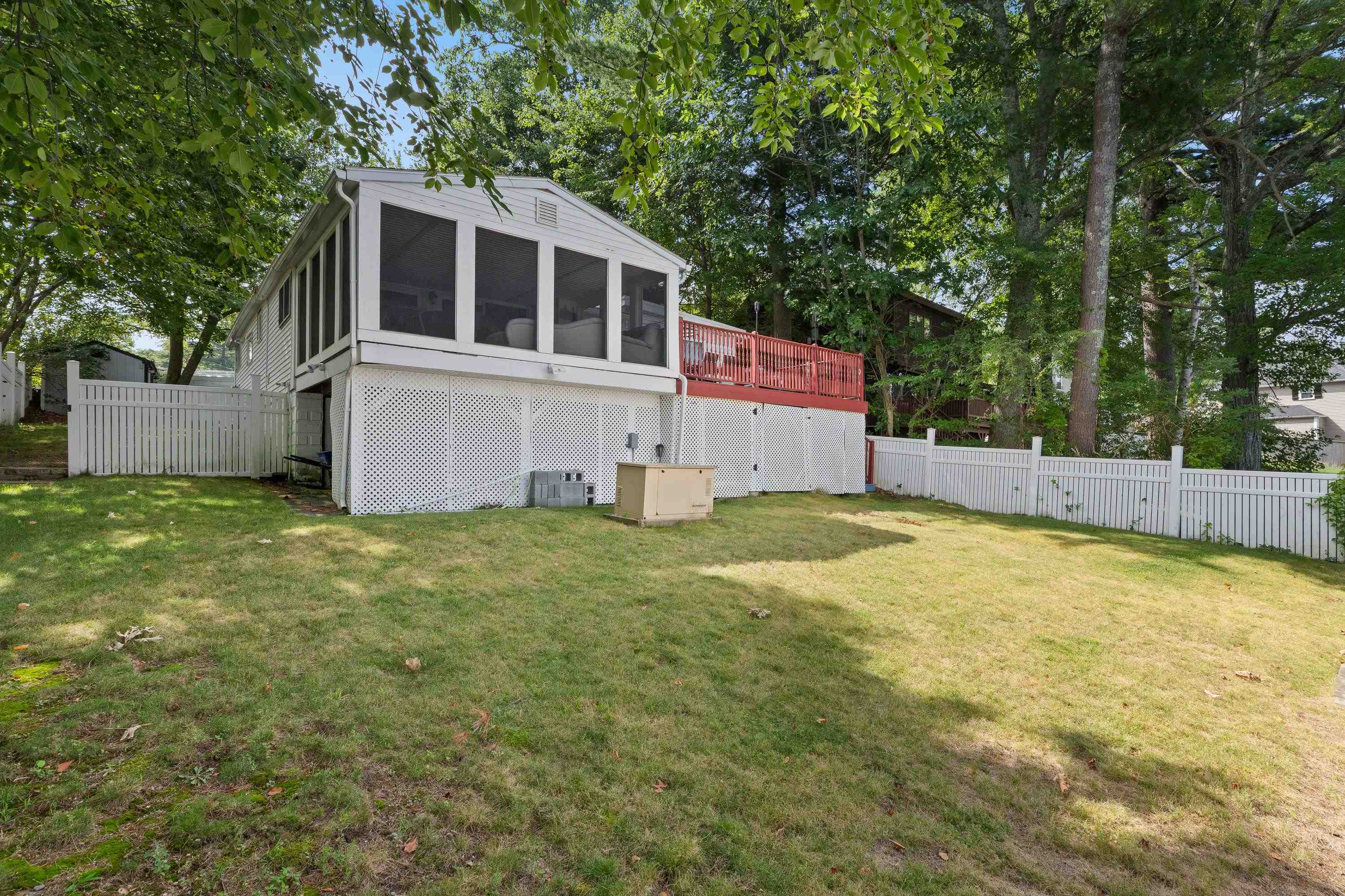 20 S Shore Road Property Photo 33