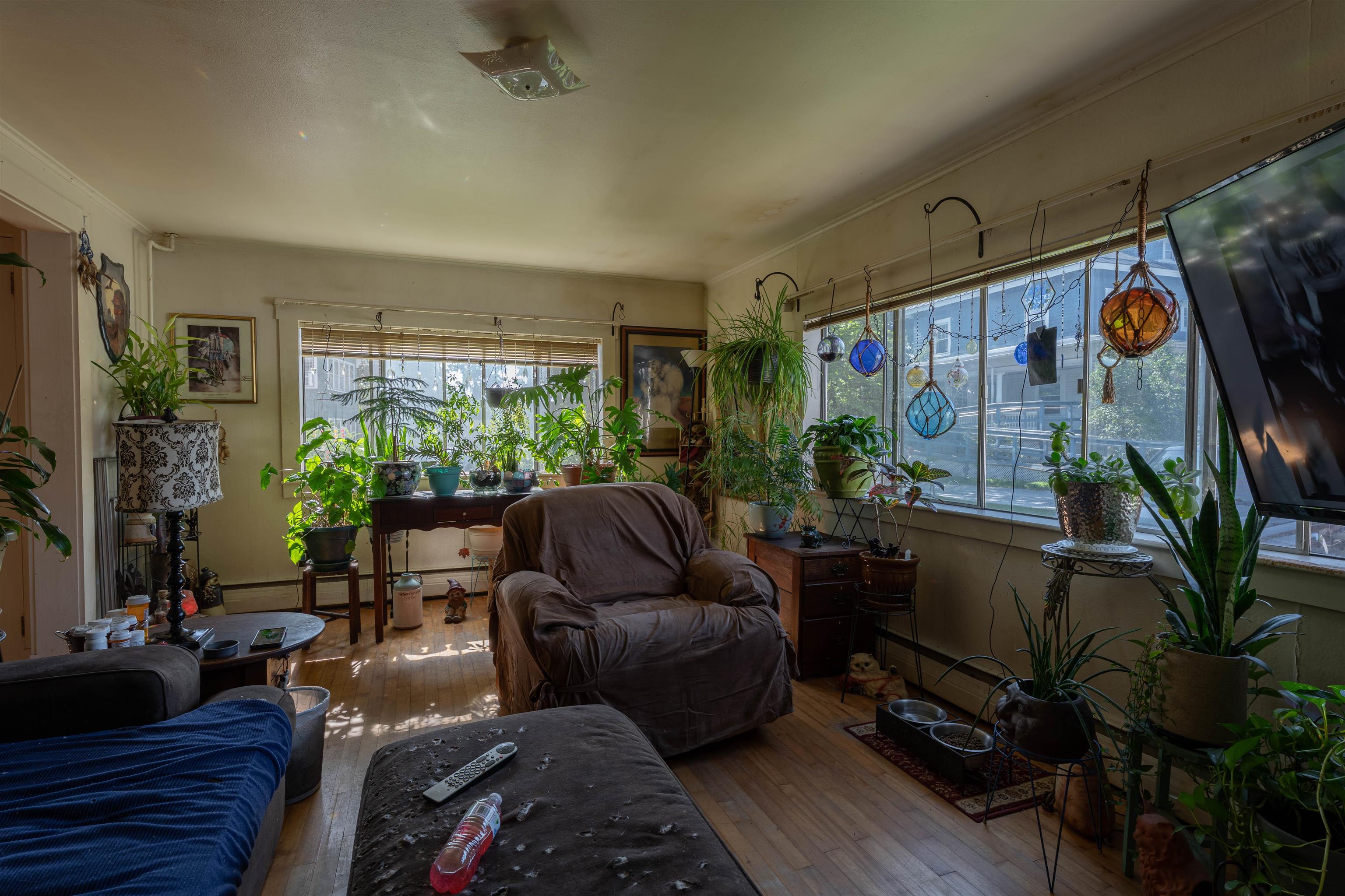 99 Center Street Property Photo 18