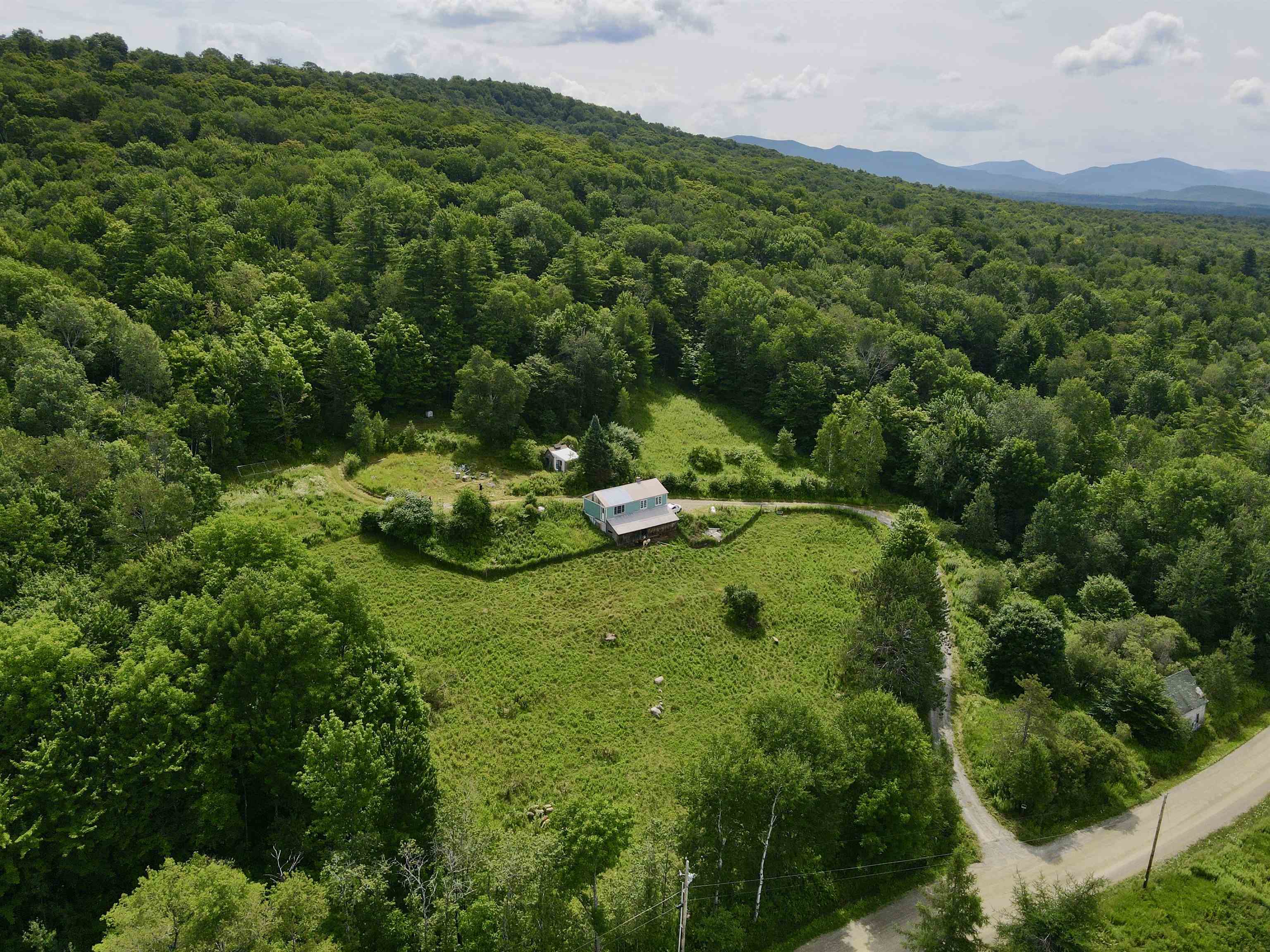 3625 Ripton Road Property Photo 3