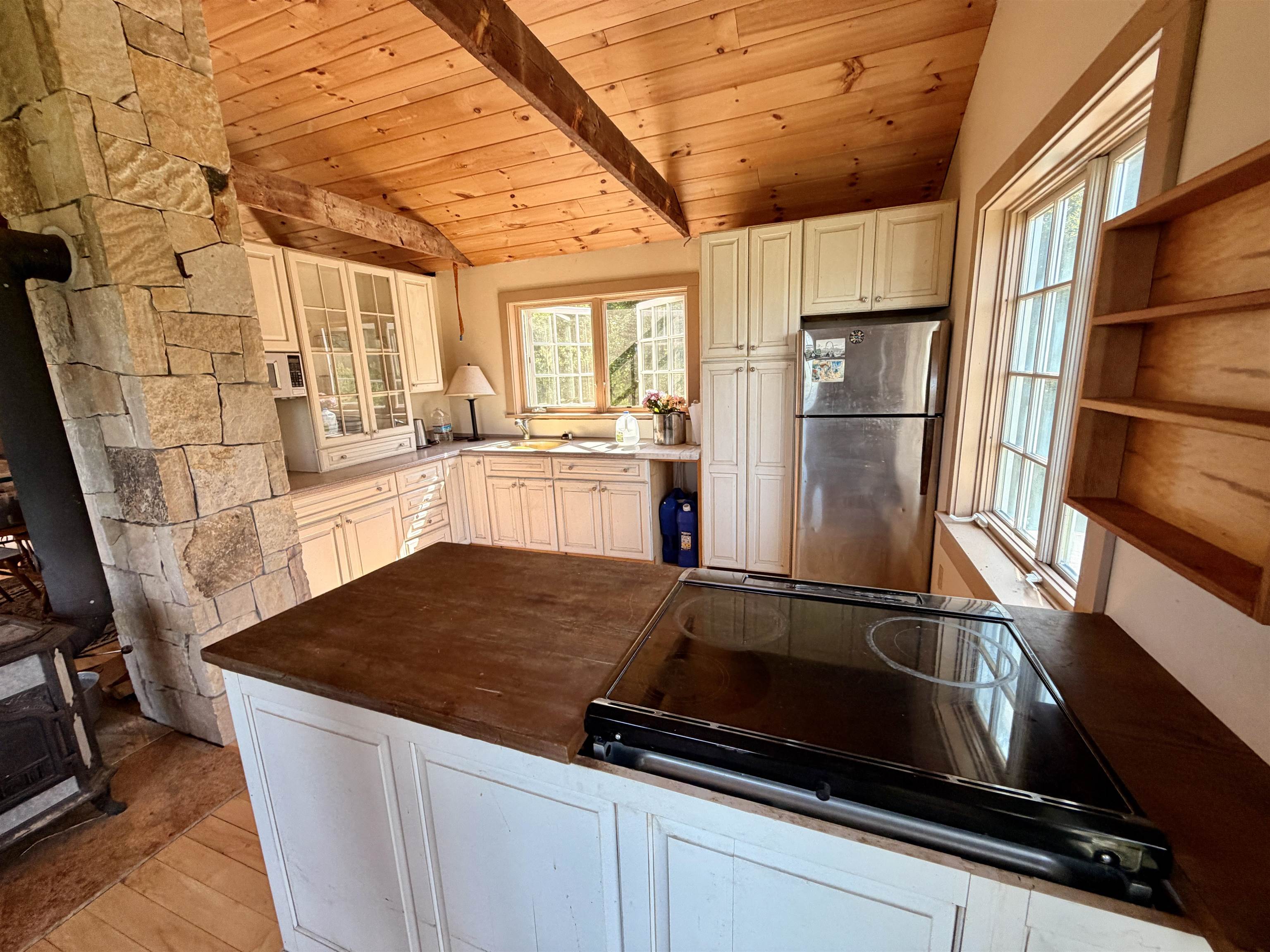 3625 Ripton Road Property Photo 25