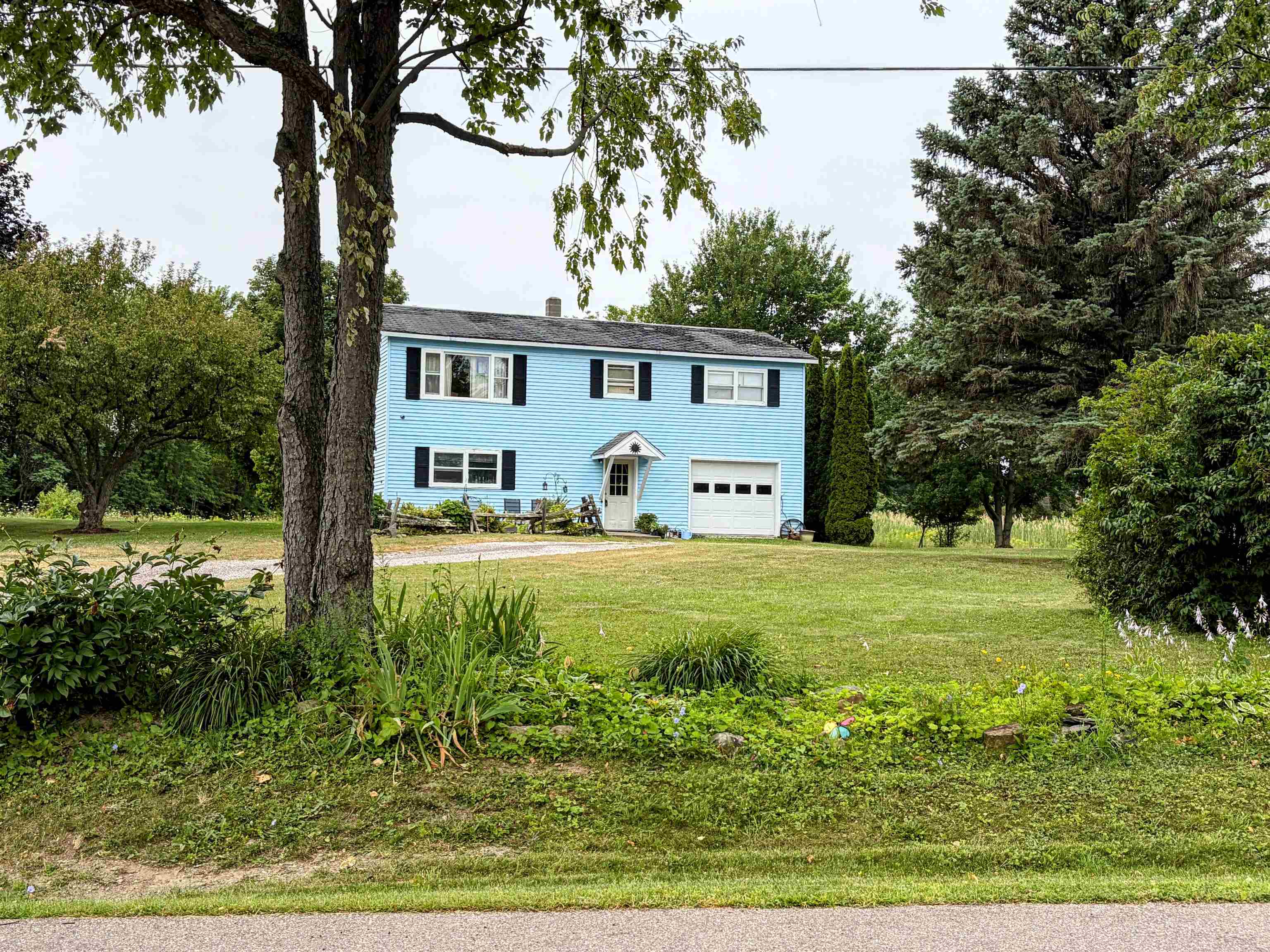 127 East Shore North Property Photo 18