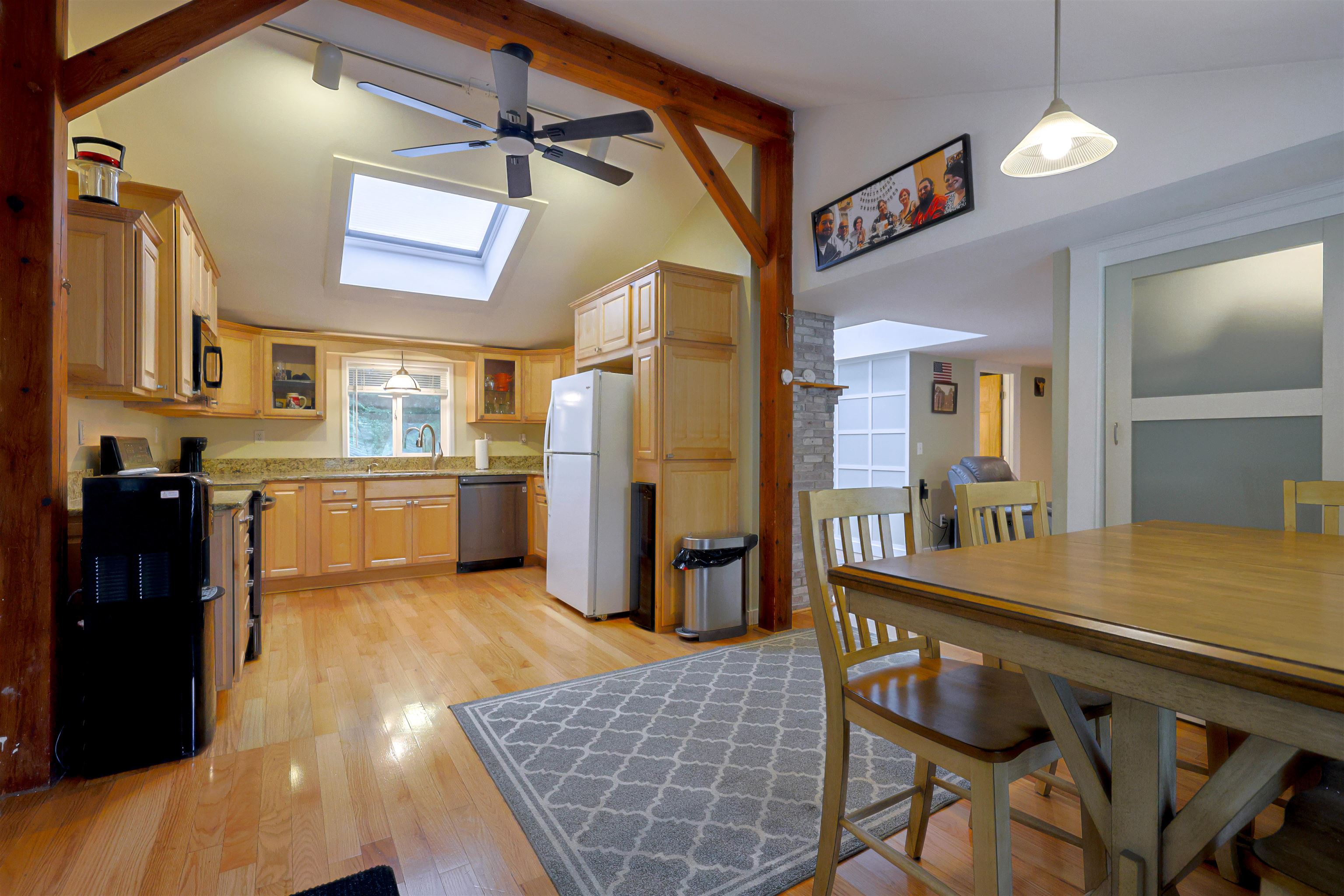 9 Ice House Lane Property Photo 6