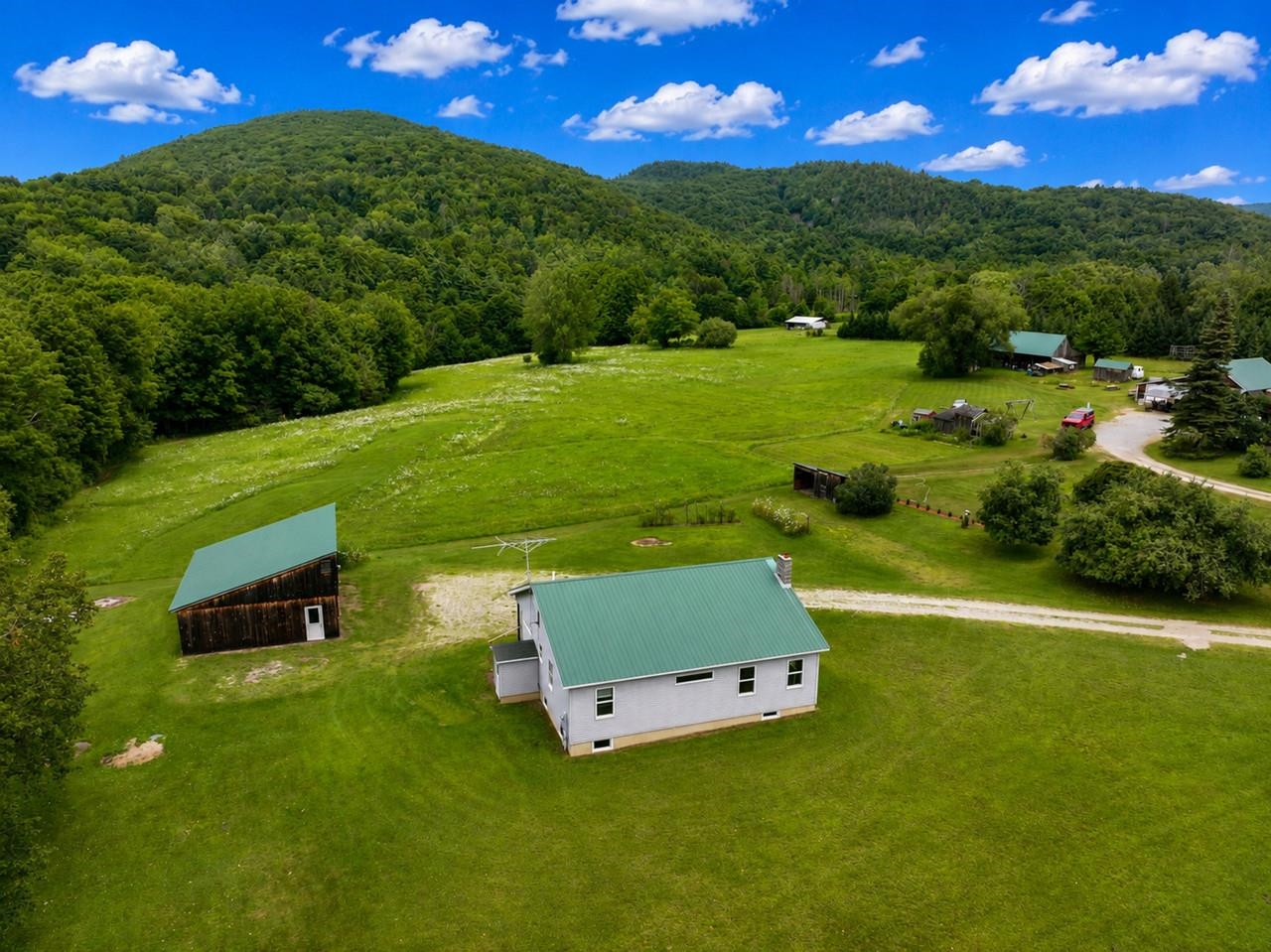 150 Piney Woods Road Property Photo 7