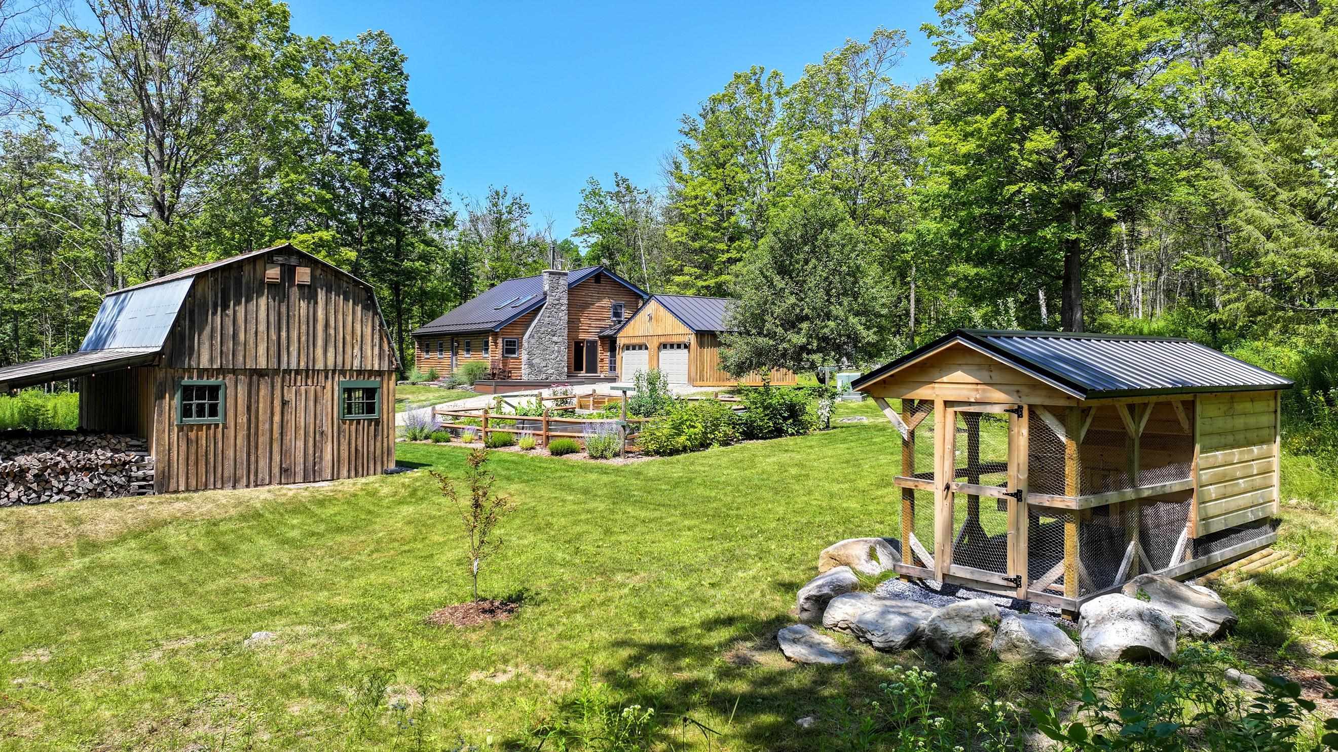 547 Cobble Road Property Photo 4