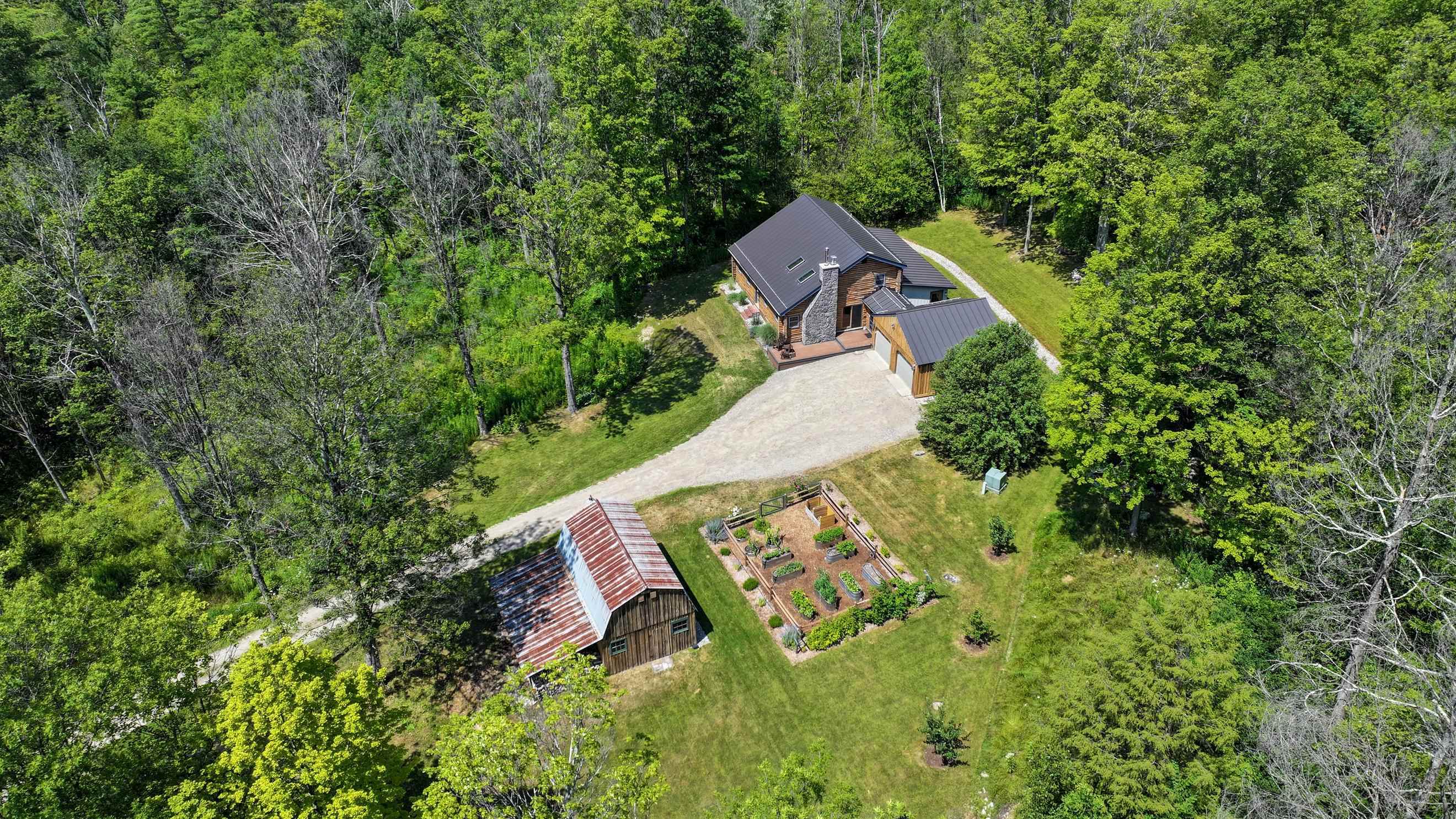 547 Cobble Road Property Photo 11