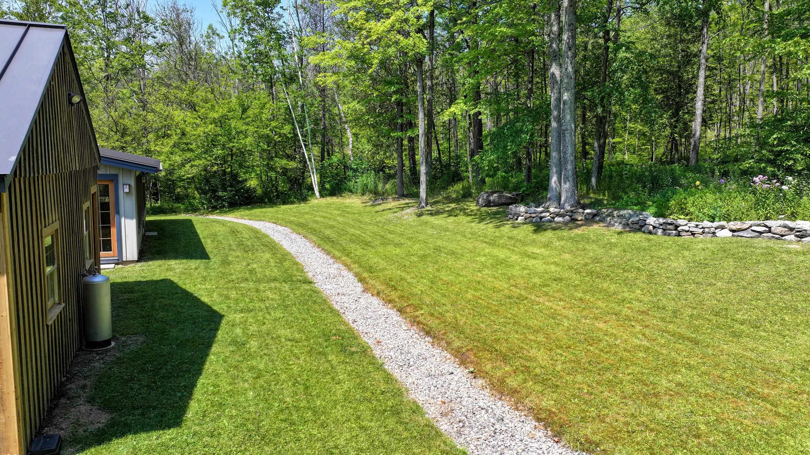 547 Cobble Road Property Photo 13