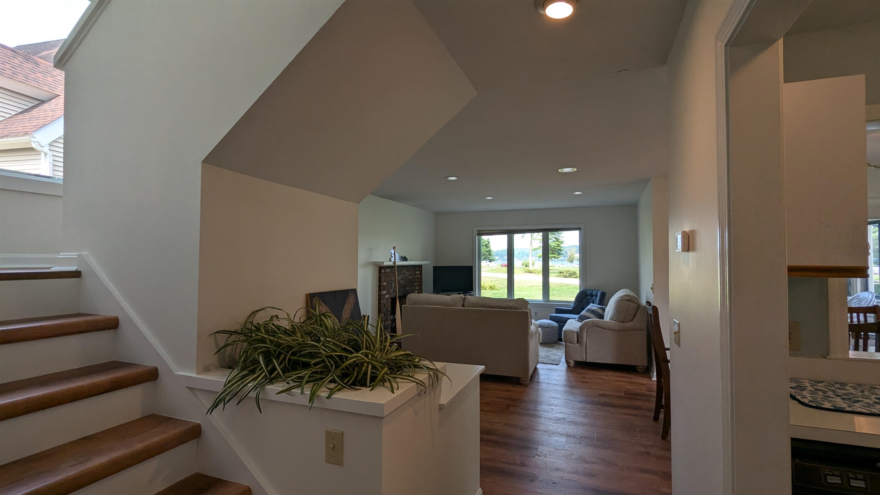 11 Songbird Lane Property Photo 3