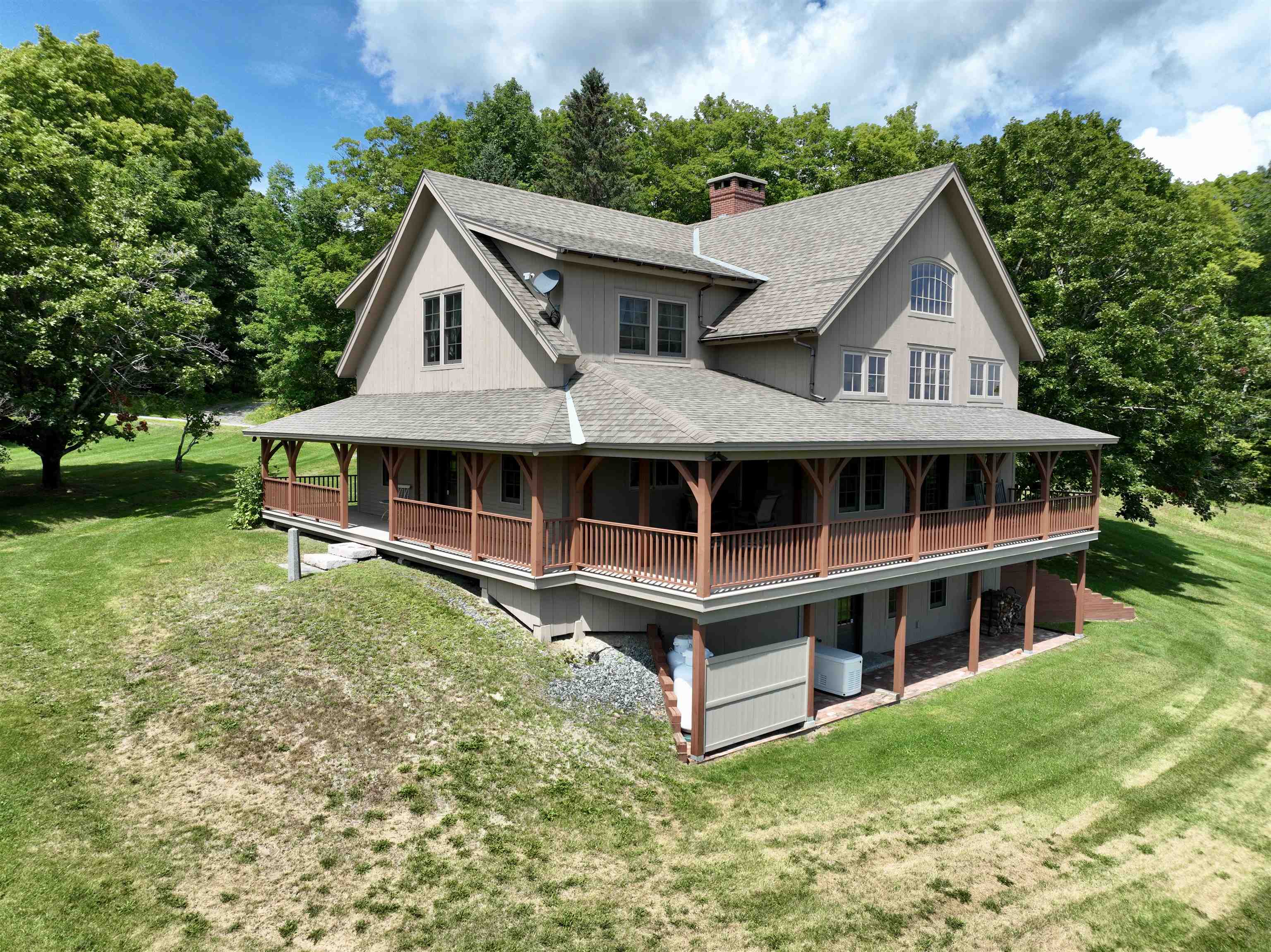 327 Brock Hill Road Property Photo 4