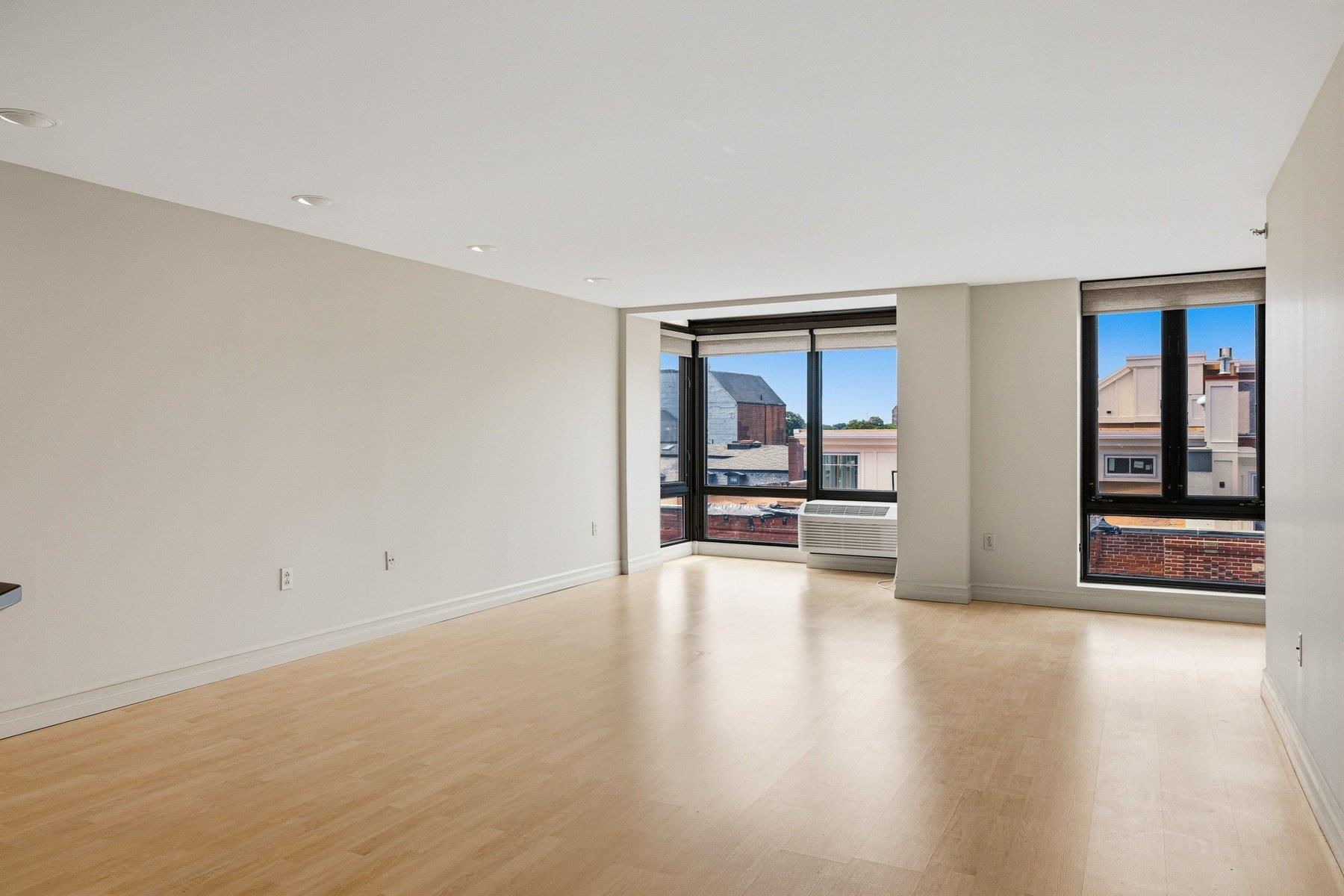 55 Congress Street Property Photo 10